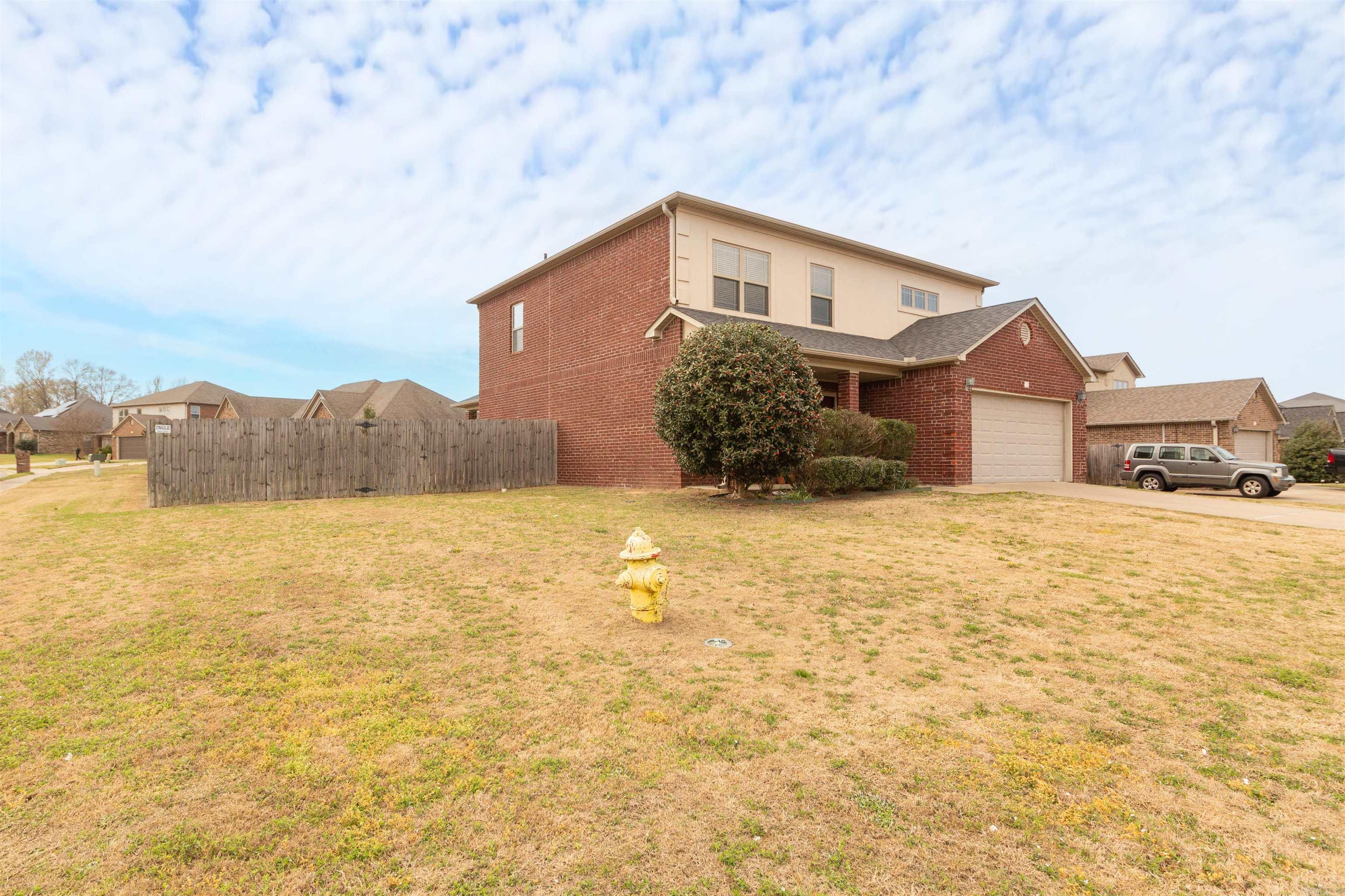 72 Earnhardt  Cabot, AR