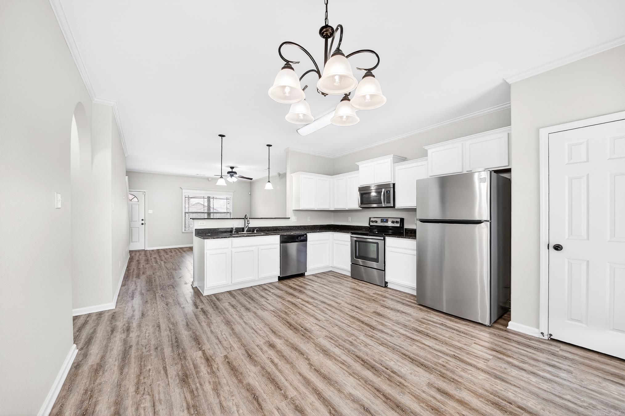 72 Earnhardt  Cabot, AR