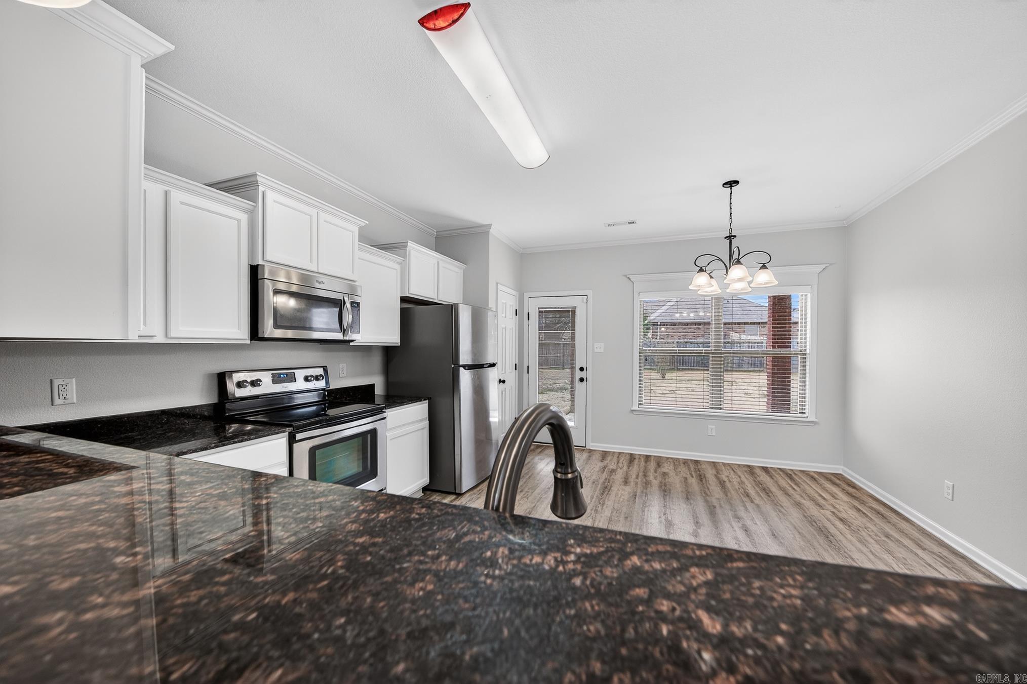 72 Earnhardt  Cabot, AR