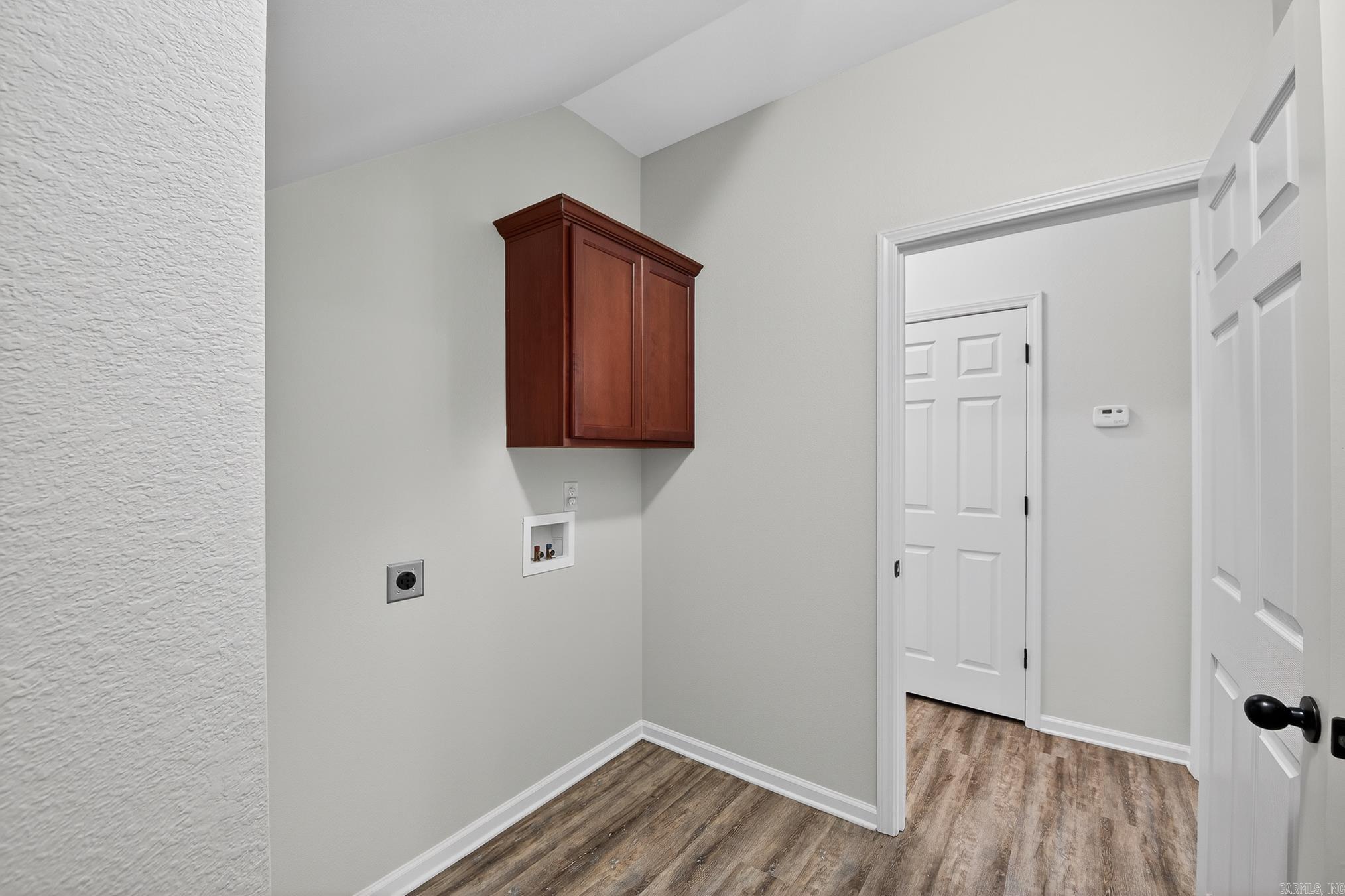 72 Earnhardt  Cabot, AR