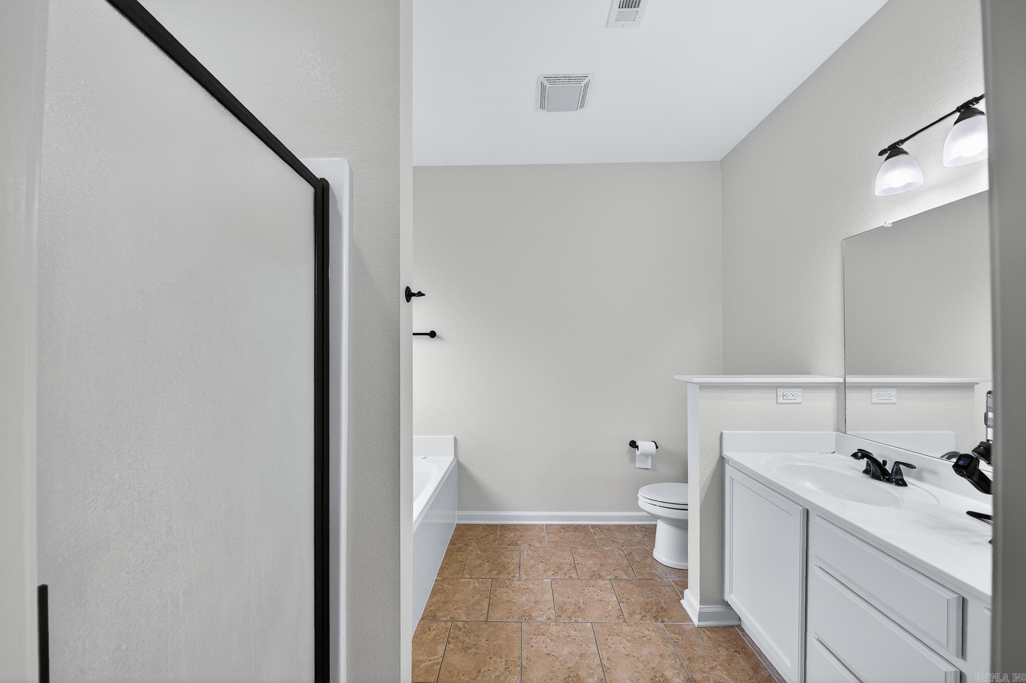 72 Earnhardt  Cabot, AR