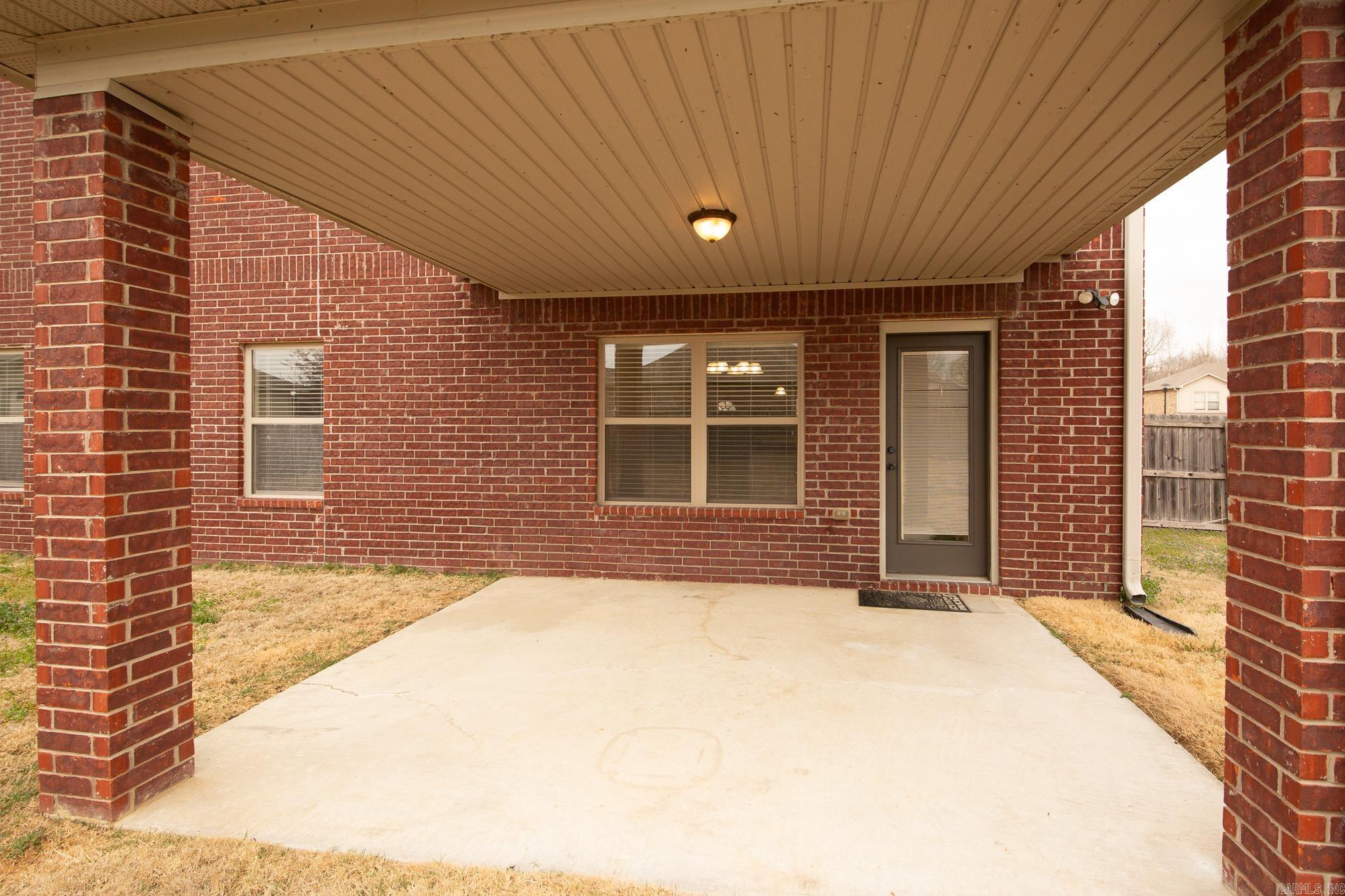 72 Earnhardt  Cabot, AR