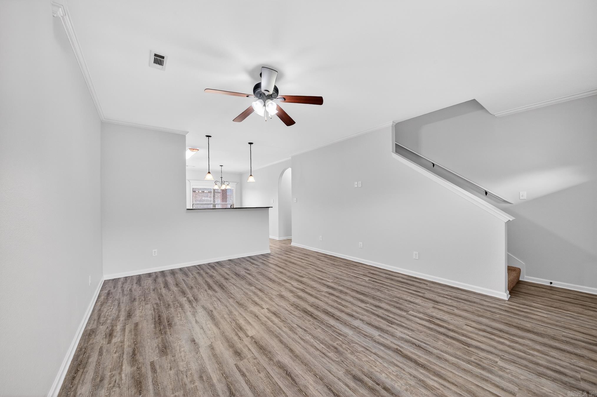 72 Earnhardt  Cabot, AR