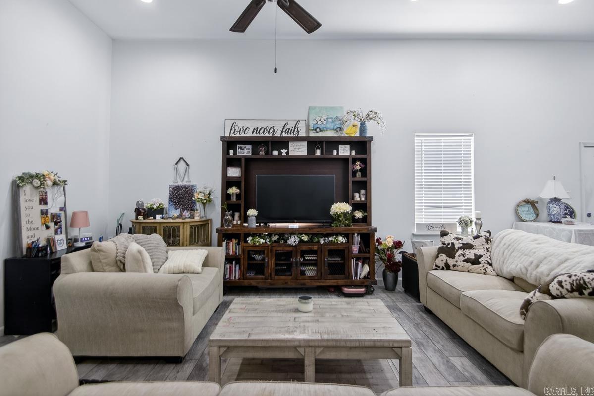 4397 GABBY  Benton, AR