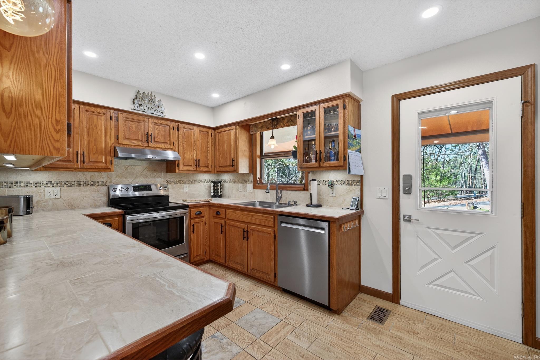 8 Idoneo Lane  Hot Springs Village, AR