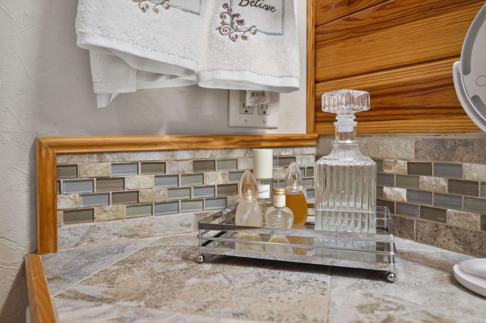 8 Idoneo Lane  Hot Springs Village, AR