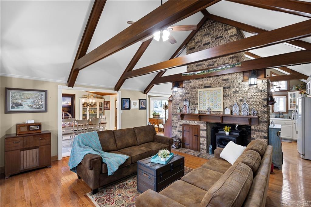 210 Hilltop  Russellville, AR