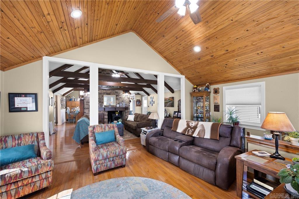 210 Hilltop  Russellville, AR