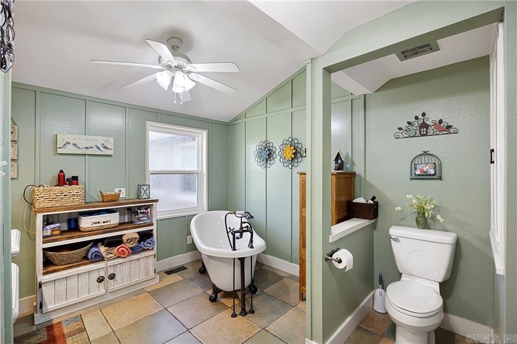 210 Hilltop  Russellville, AR