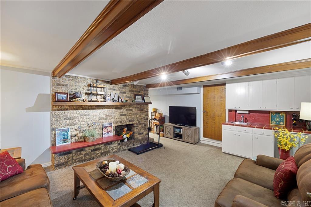 210 Hilltop  Russellville, AR