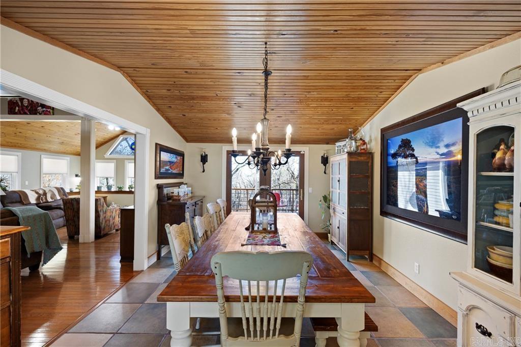 210 Hilltop  Russellville, AR