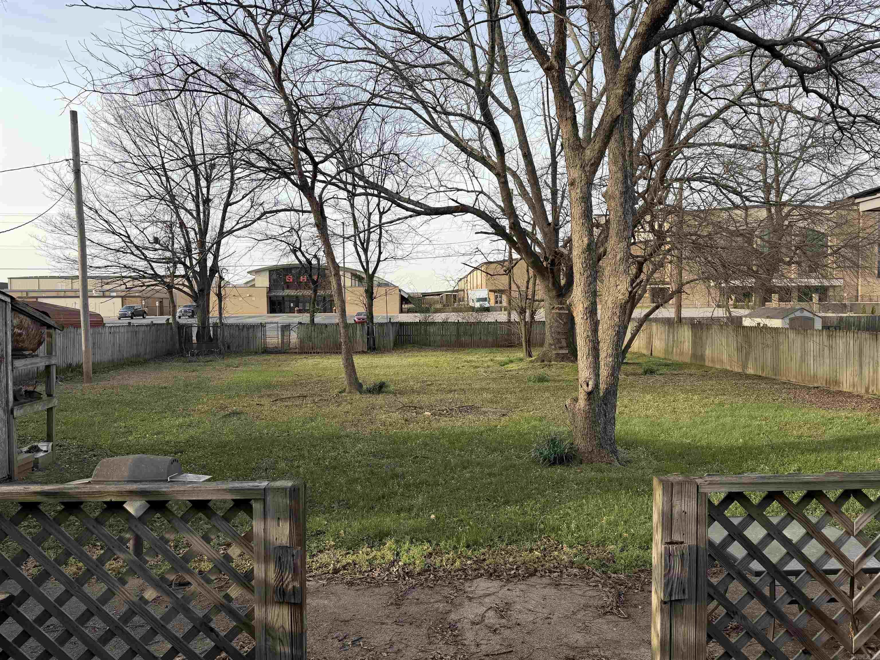 1806 W Arch  Searcy, AR