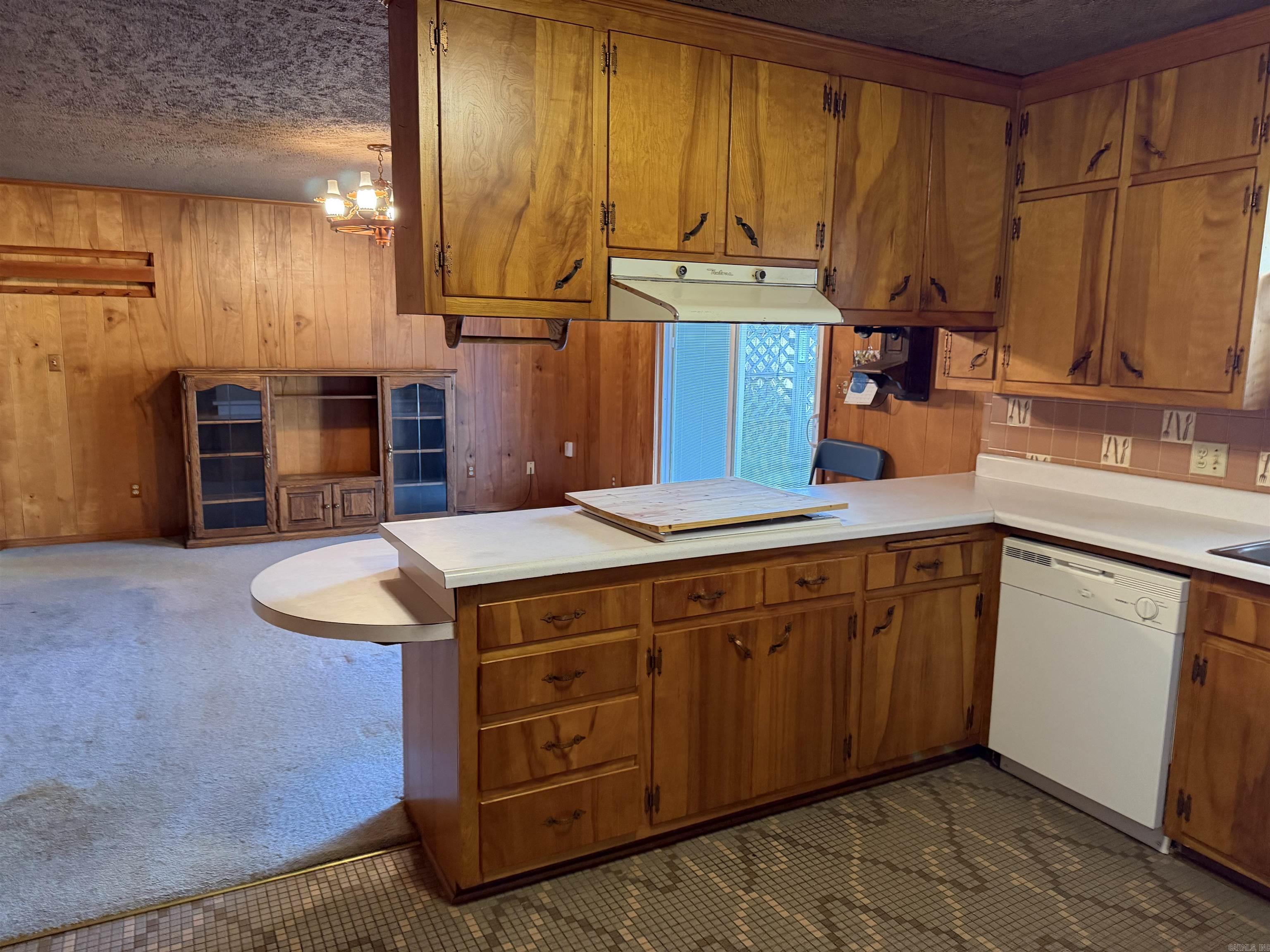 1806 W Arch  Searcy, AR