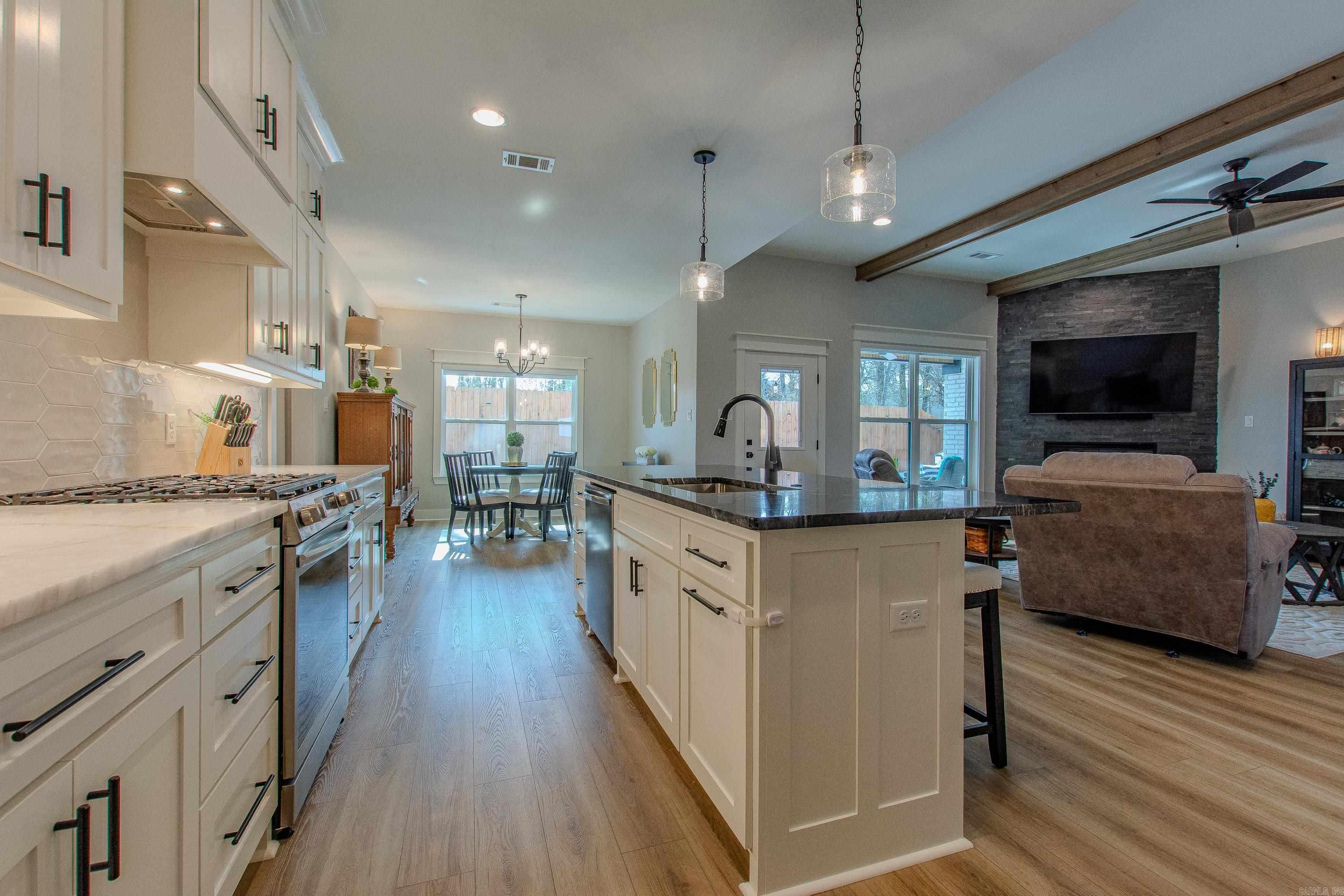 6043 Coral Ridge  Alexander, AR