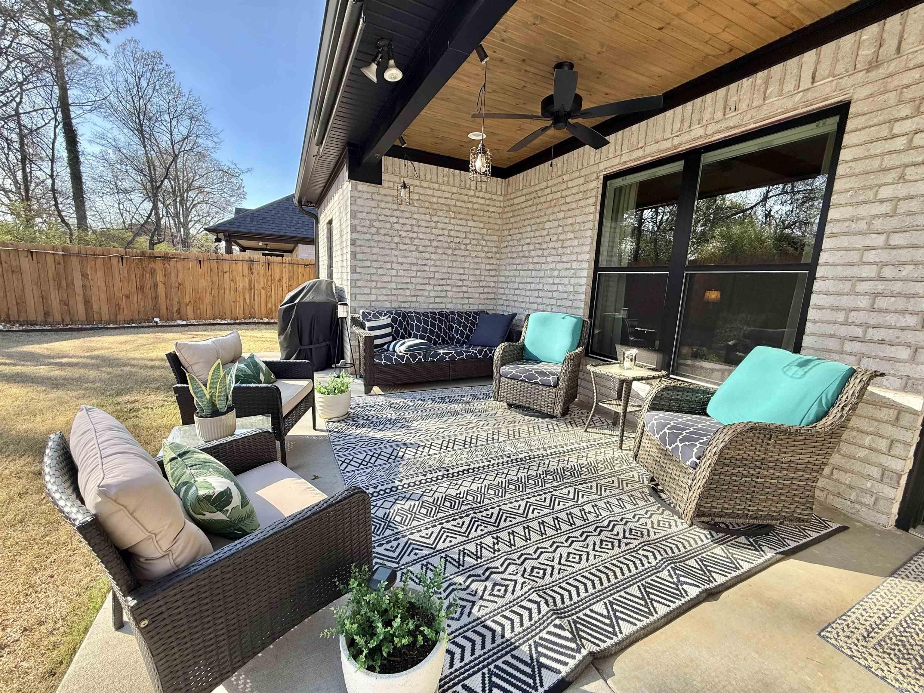 6043 Coral Ridge  Alexander, AR