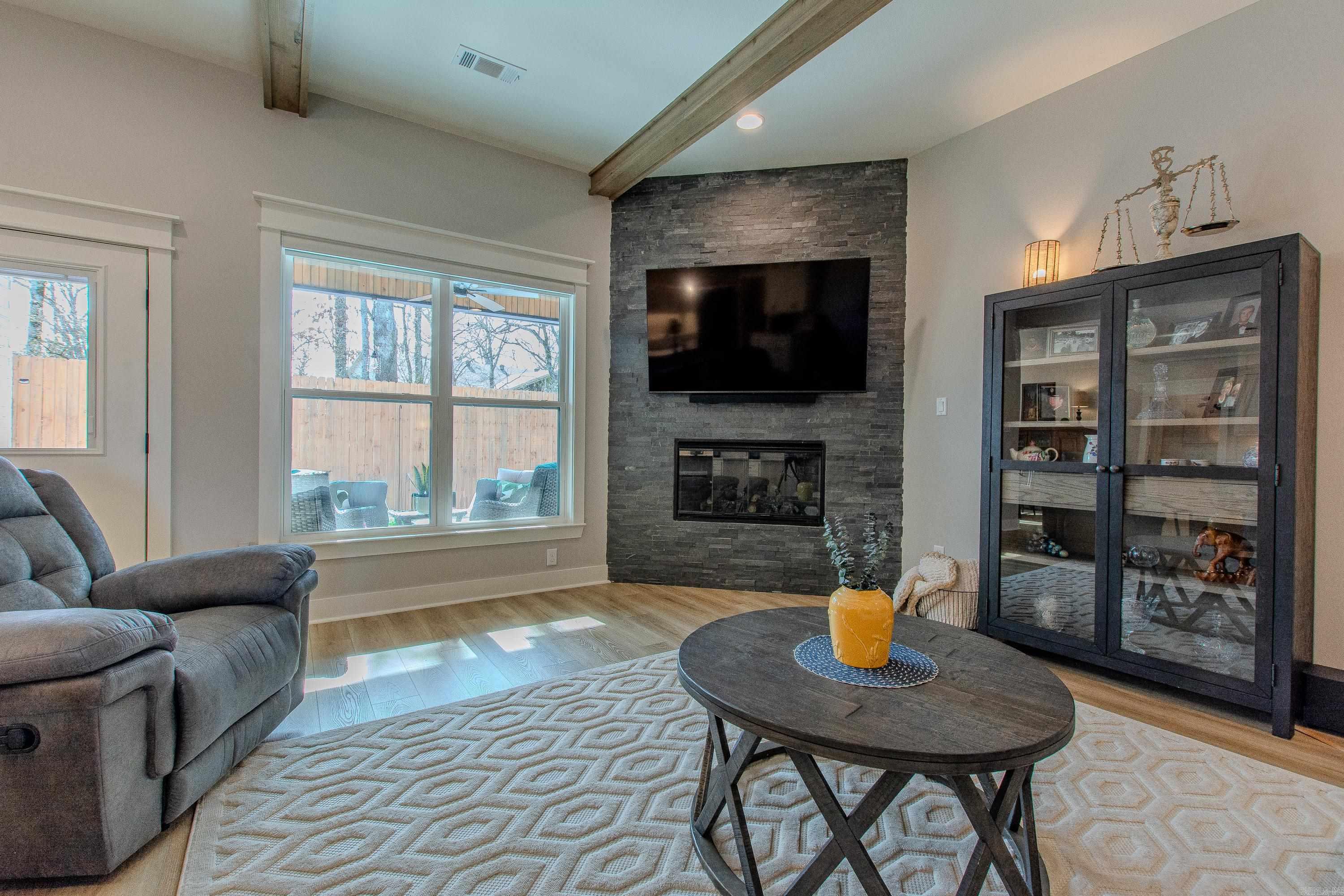 6043 Coral Ridge  Alexander, AR