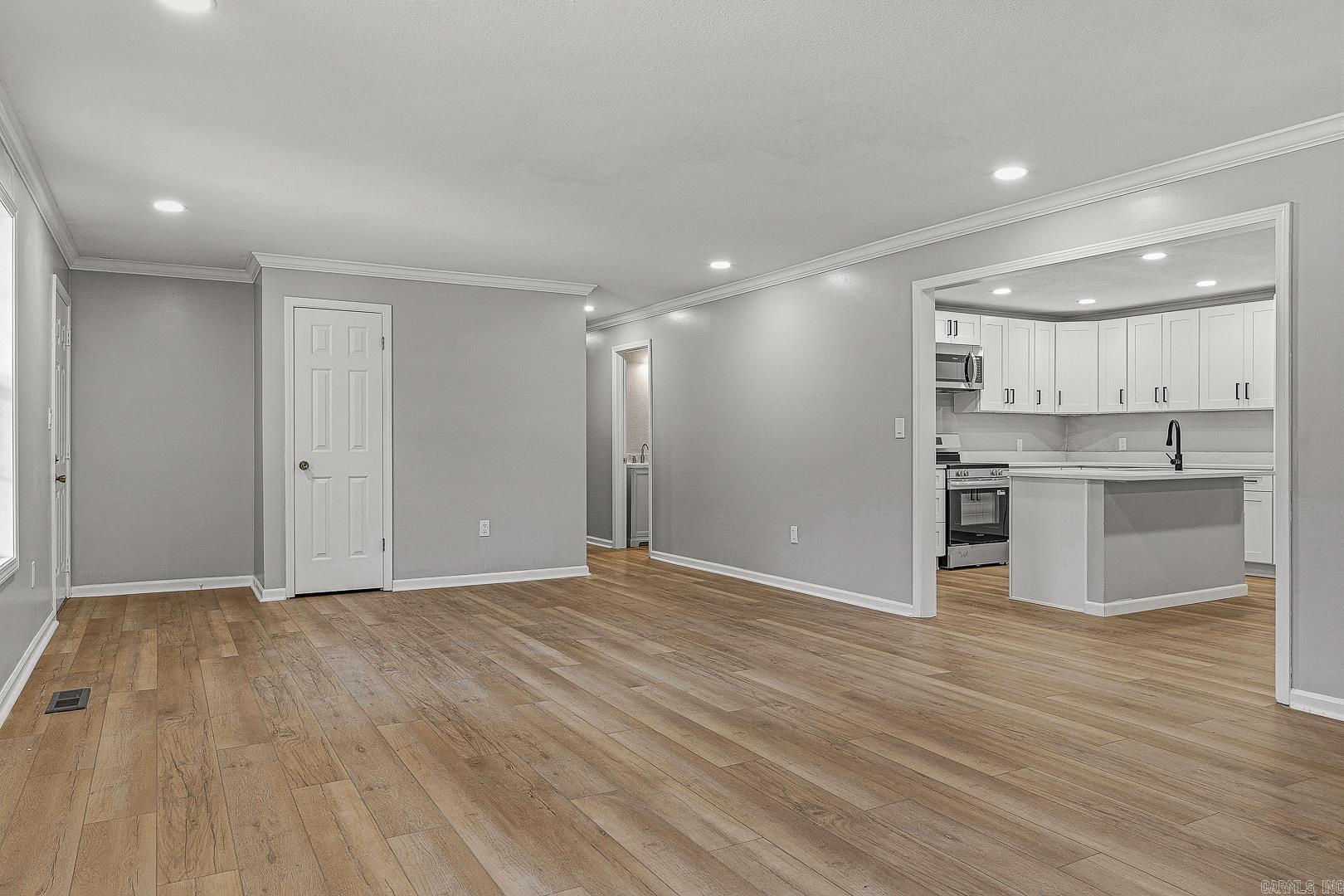 1006 Roselee  Paragould, AR