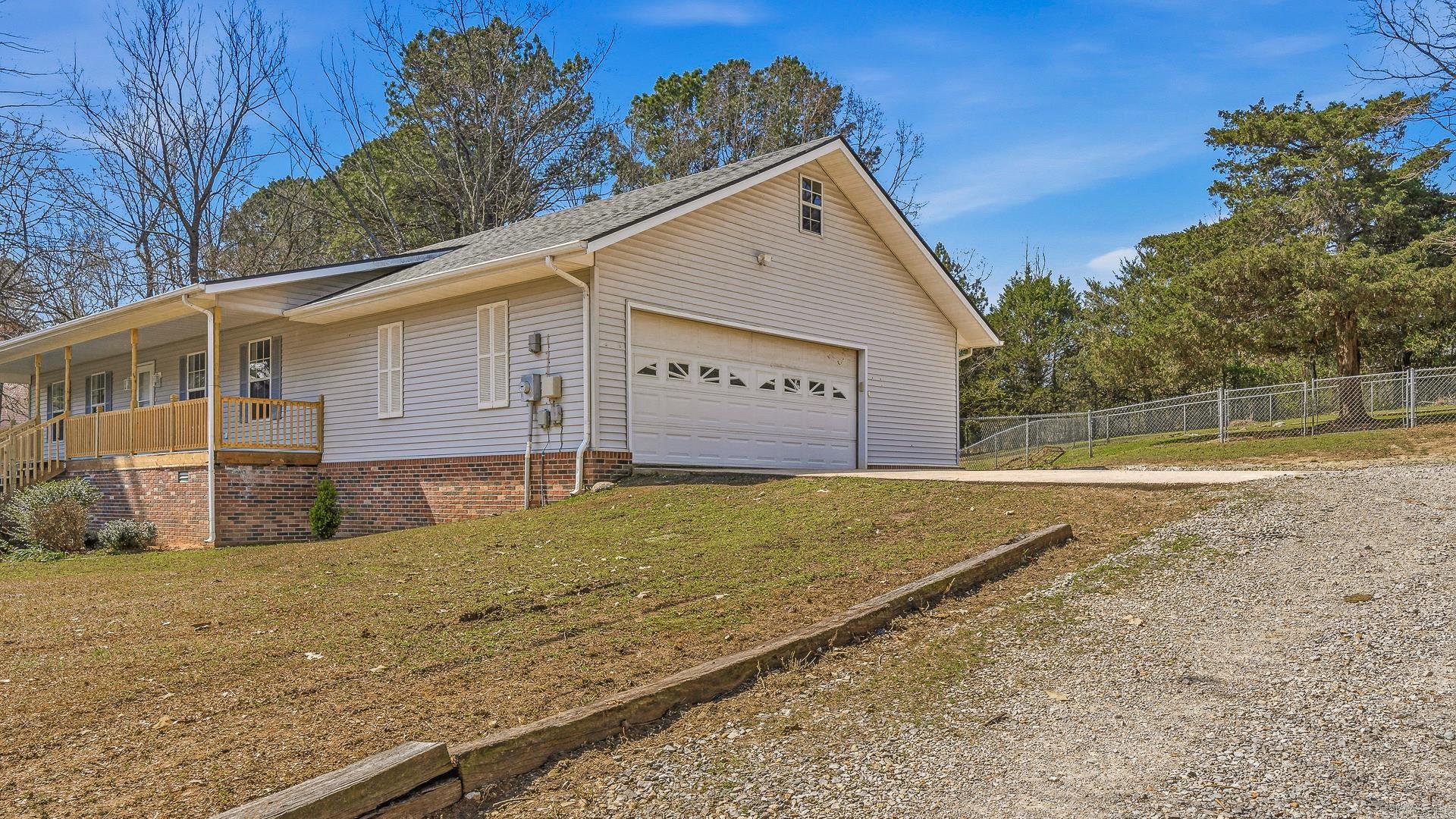 1006 Roselee  Paragould, AR