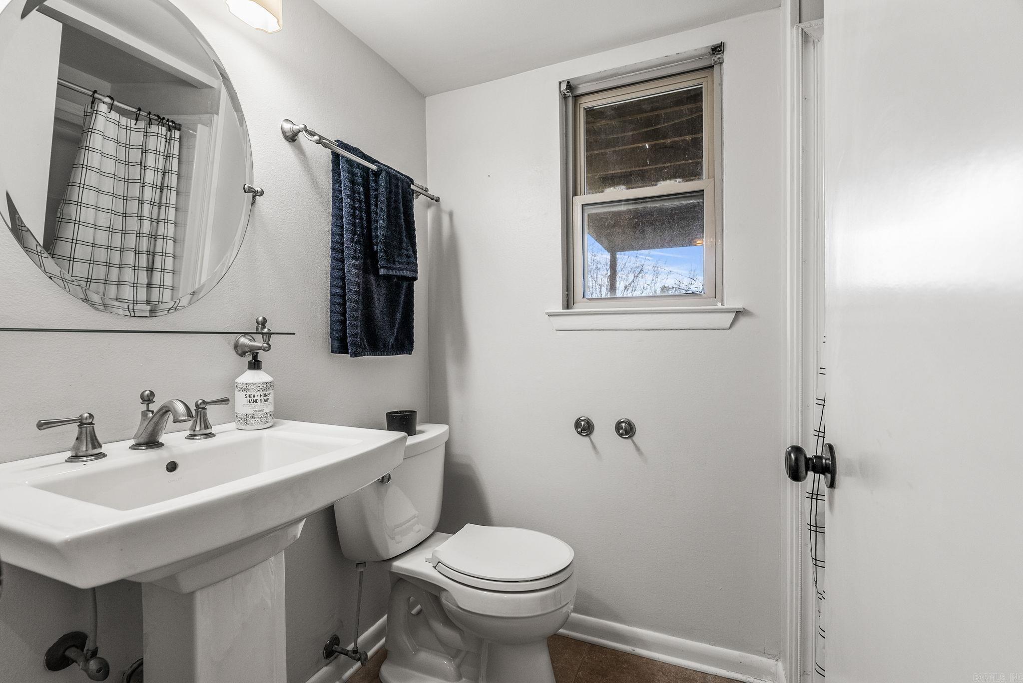 11763 Rivercrest  Little Rock, AR