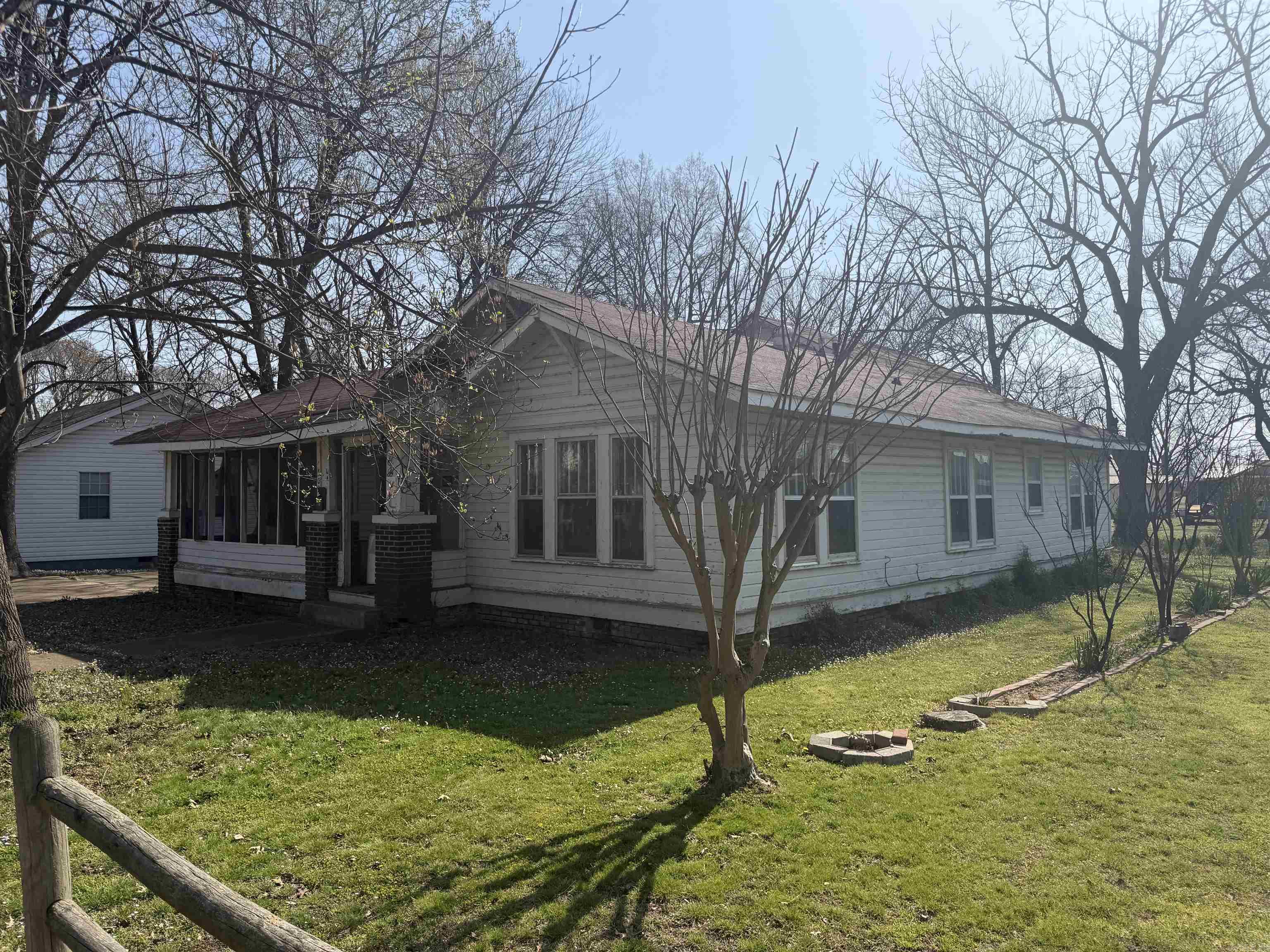 509 SE 2nd  Walnut Ridge, AR