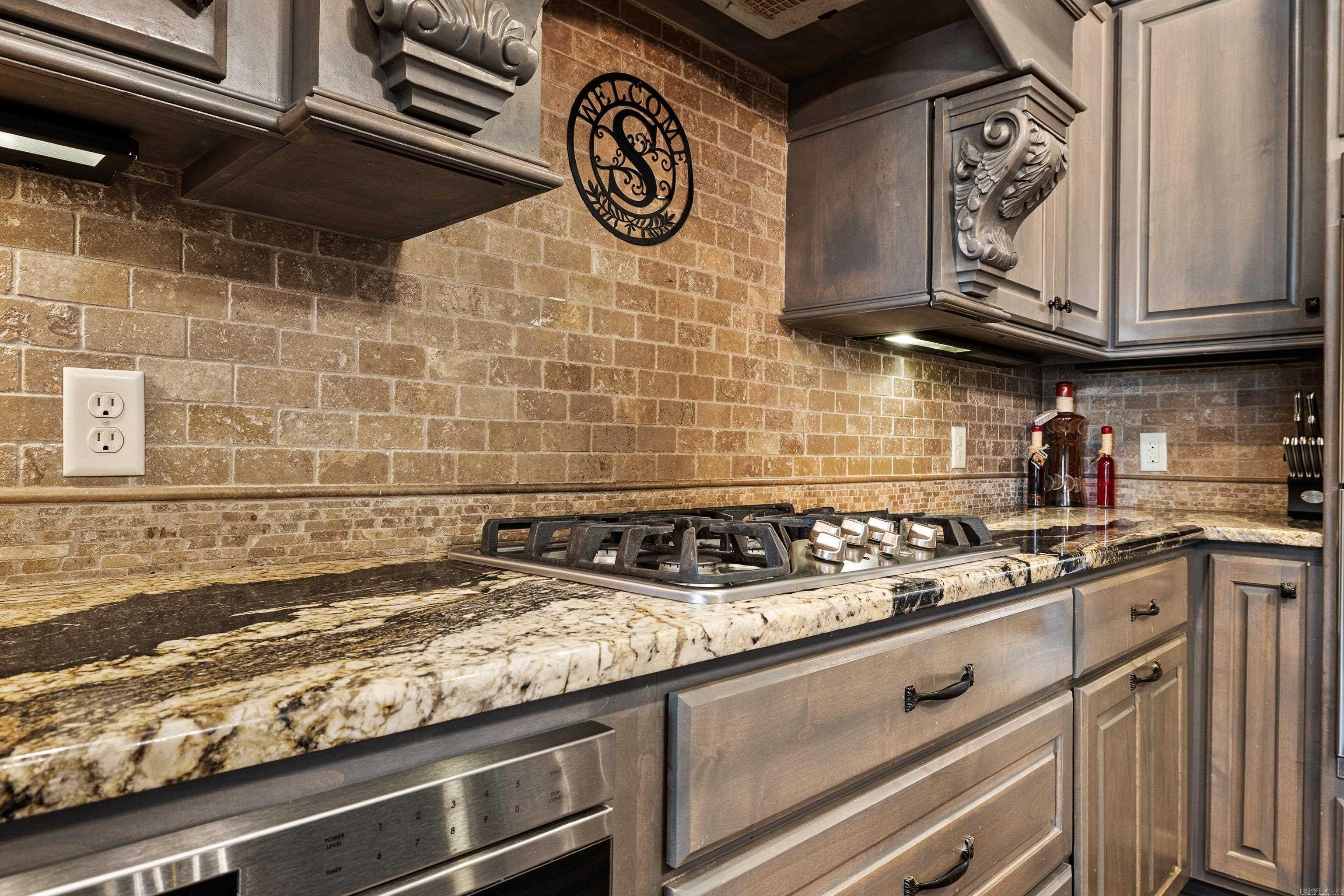 5823 Gregory  Benton, AR