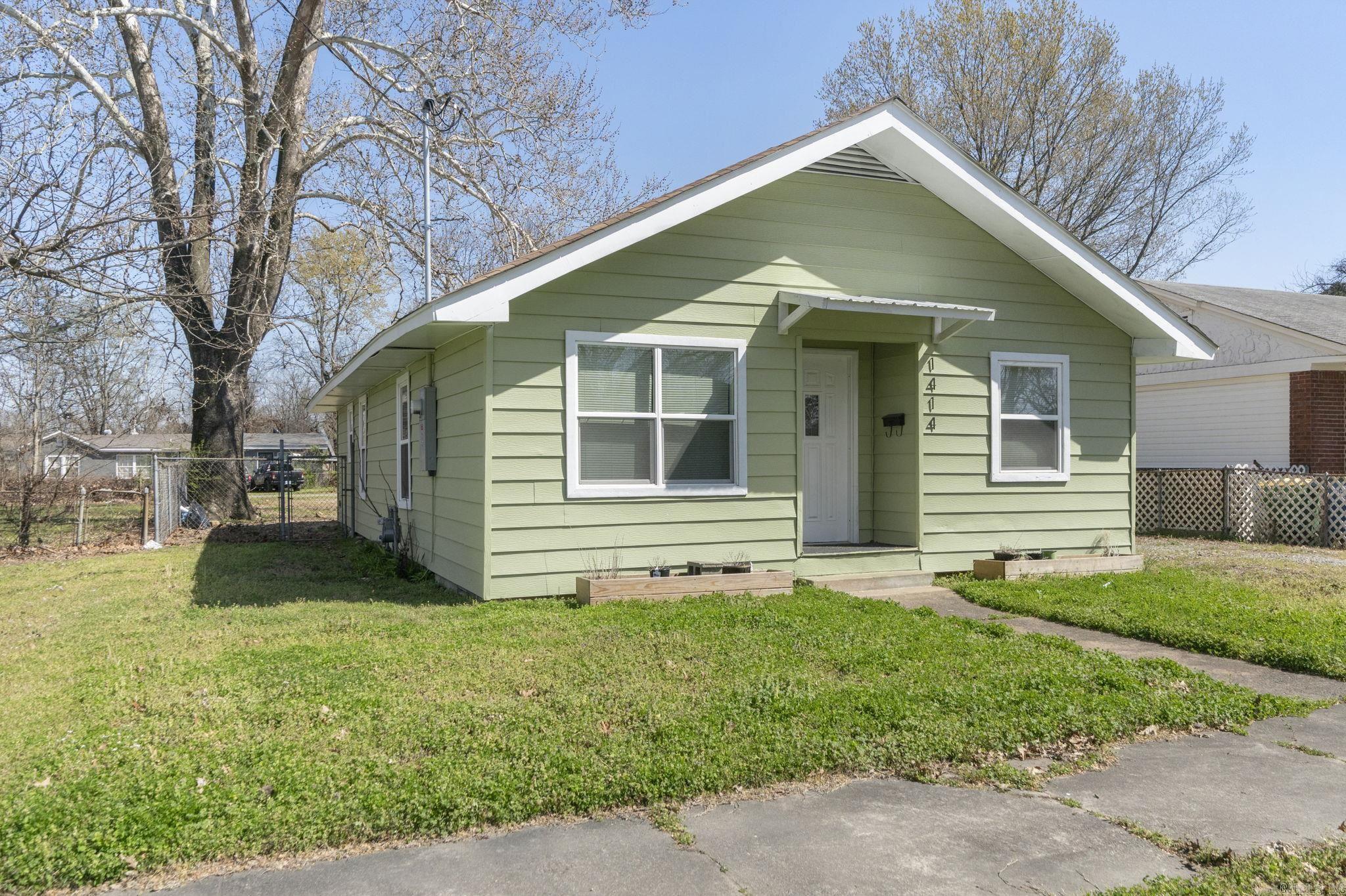 1414 Vine  North Little Rock, AR