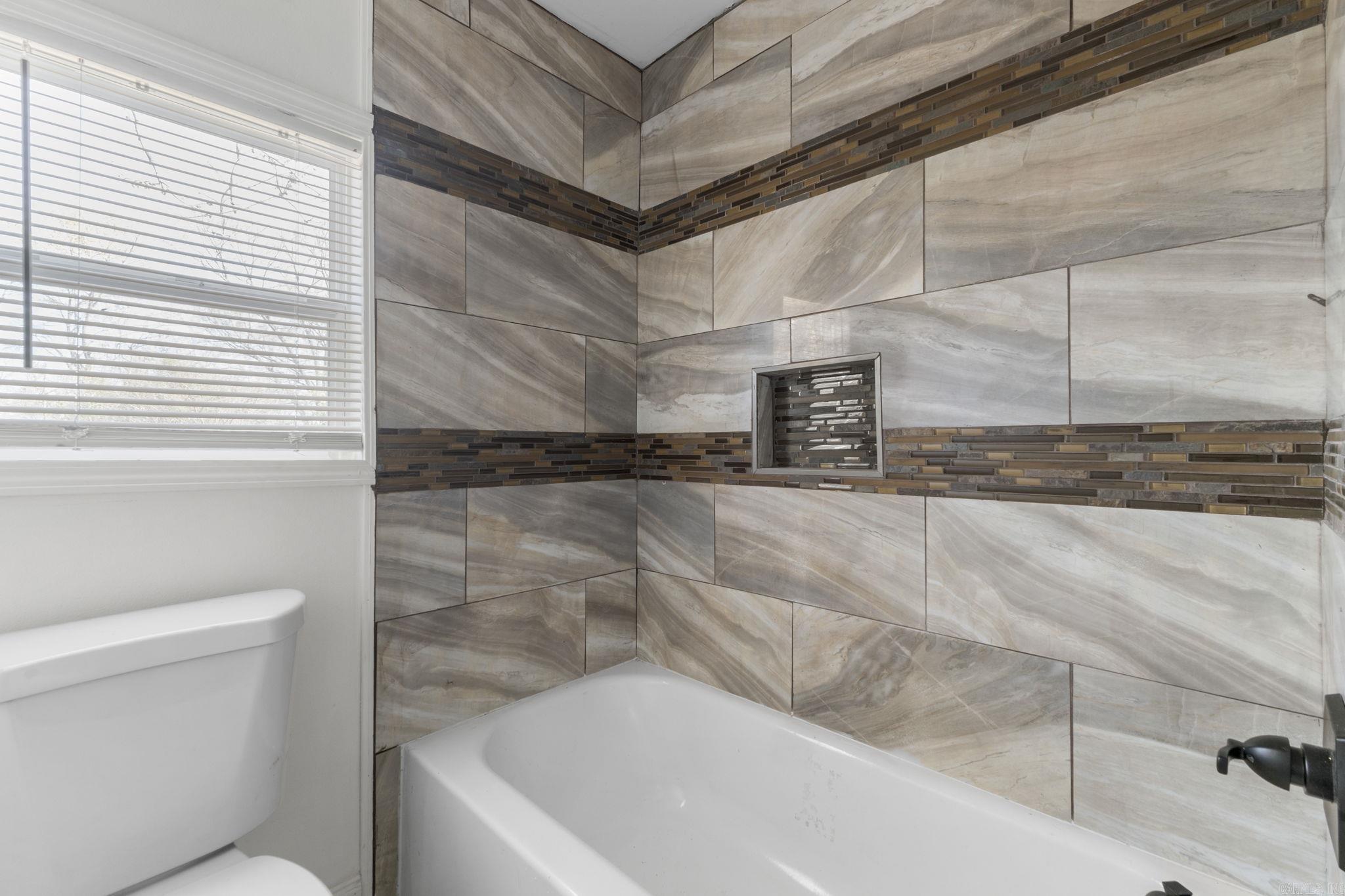 1414 Vine  North Little Rock, AR