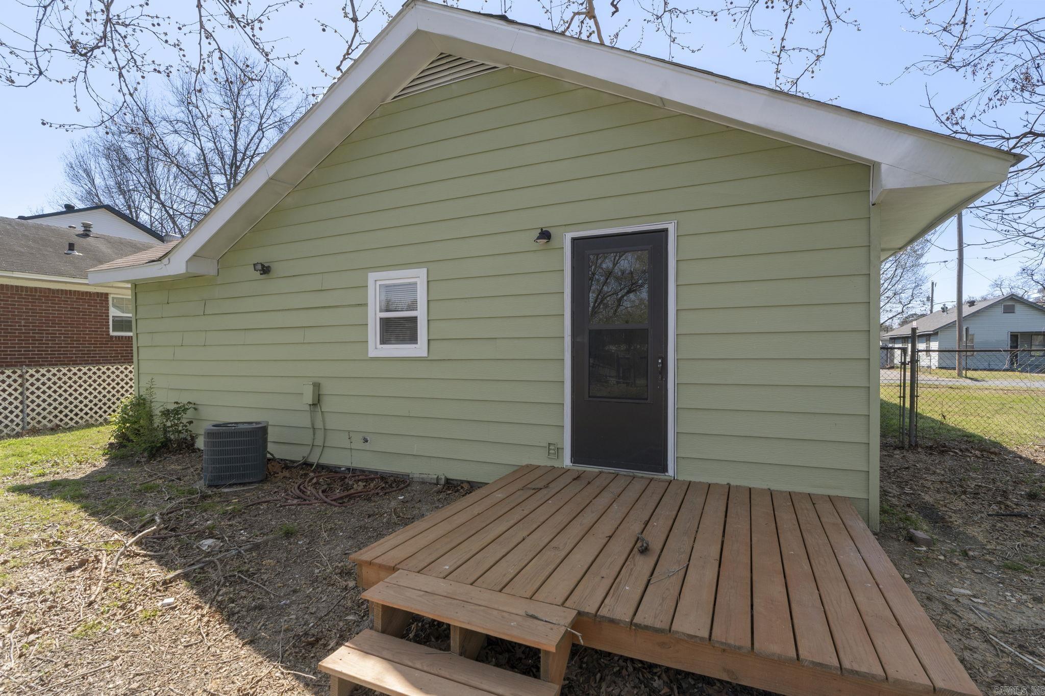 1414 Vine  North Little Rock, AR