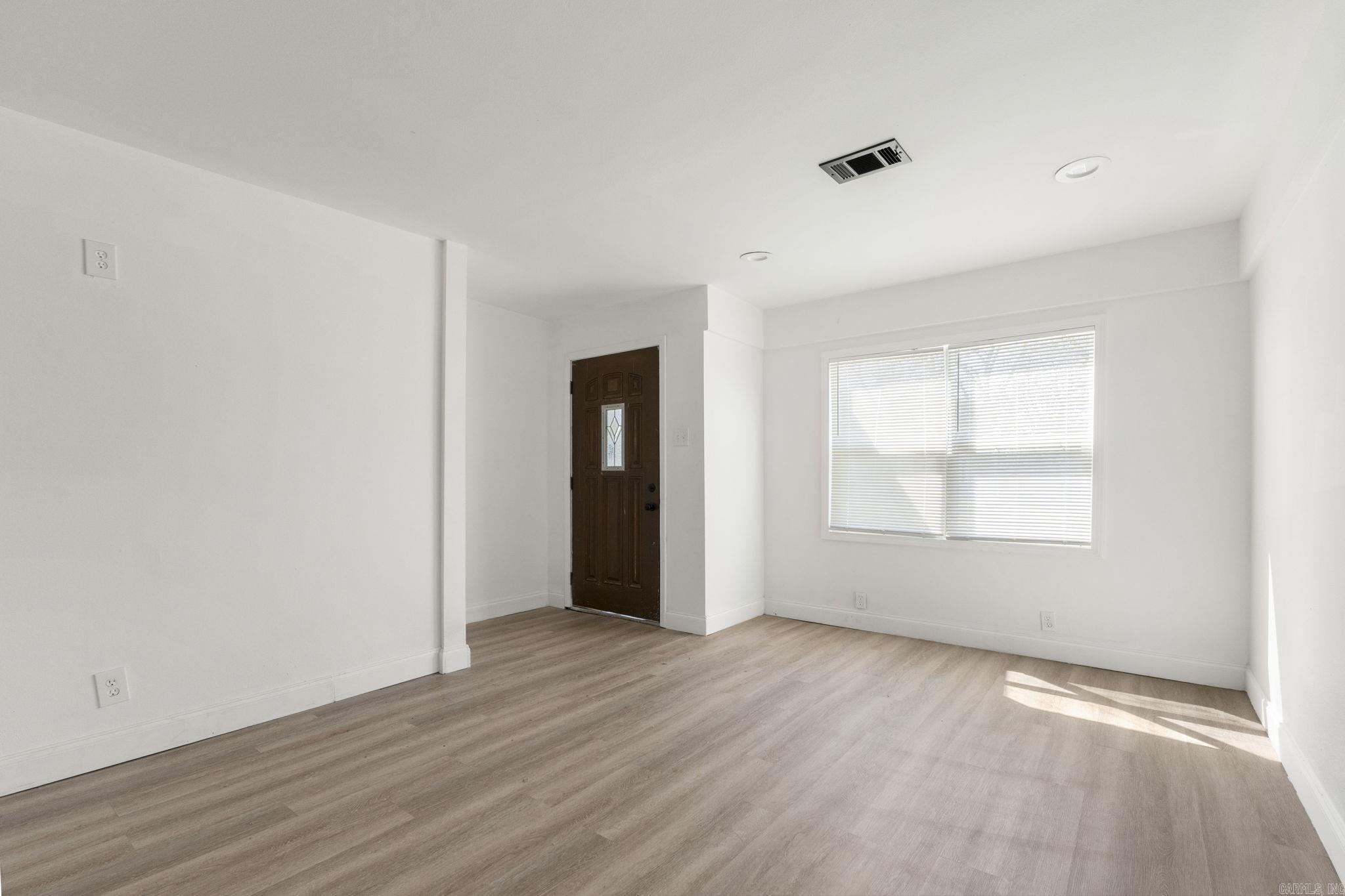 1414 Vine  North Little Rock, AR