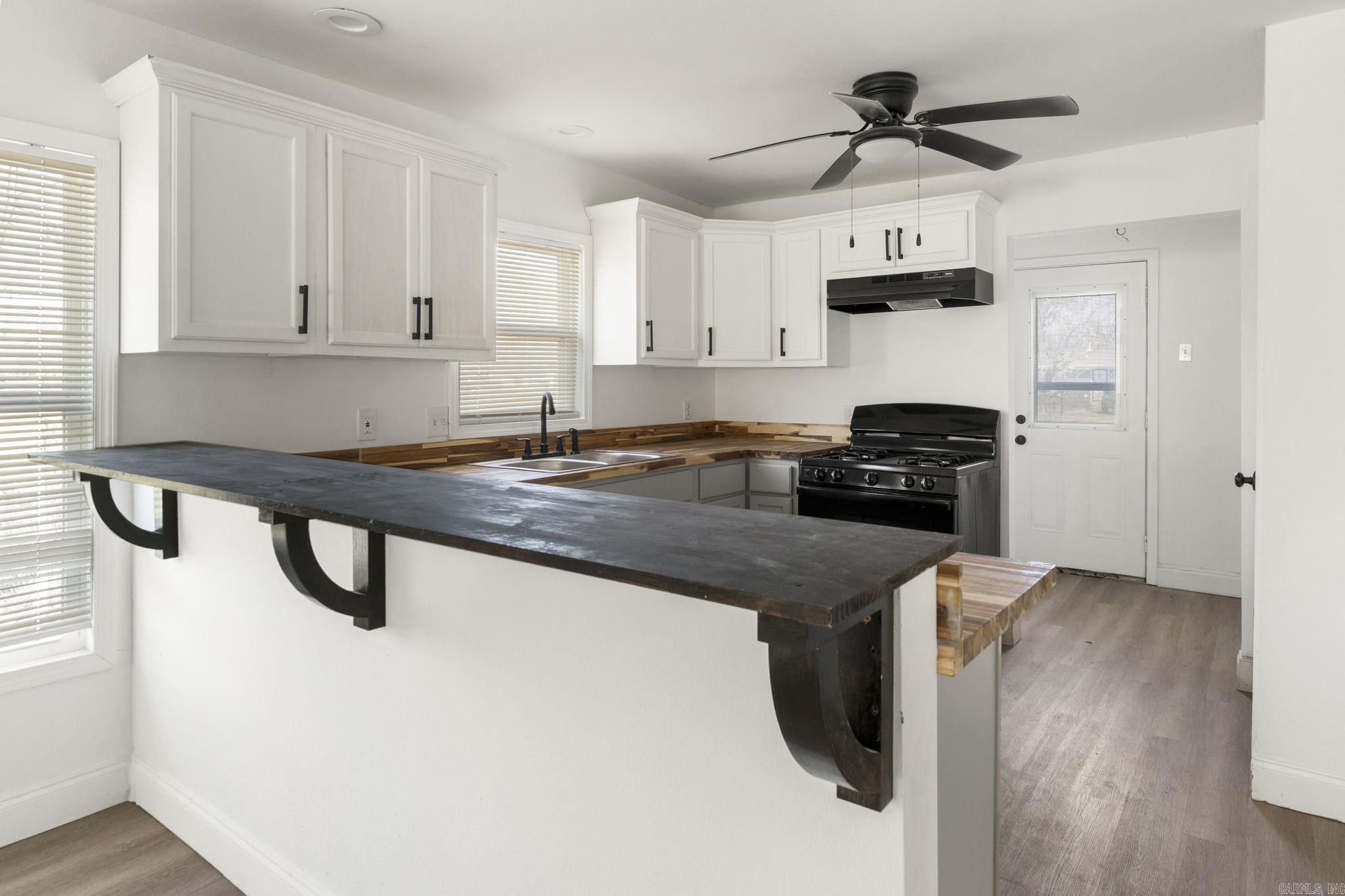 1414 Vine  North Little Rock, AR