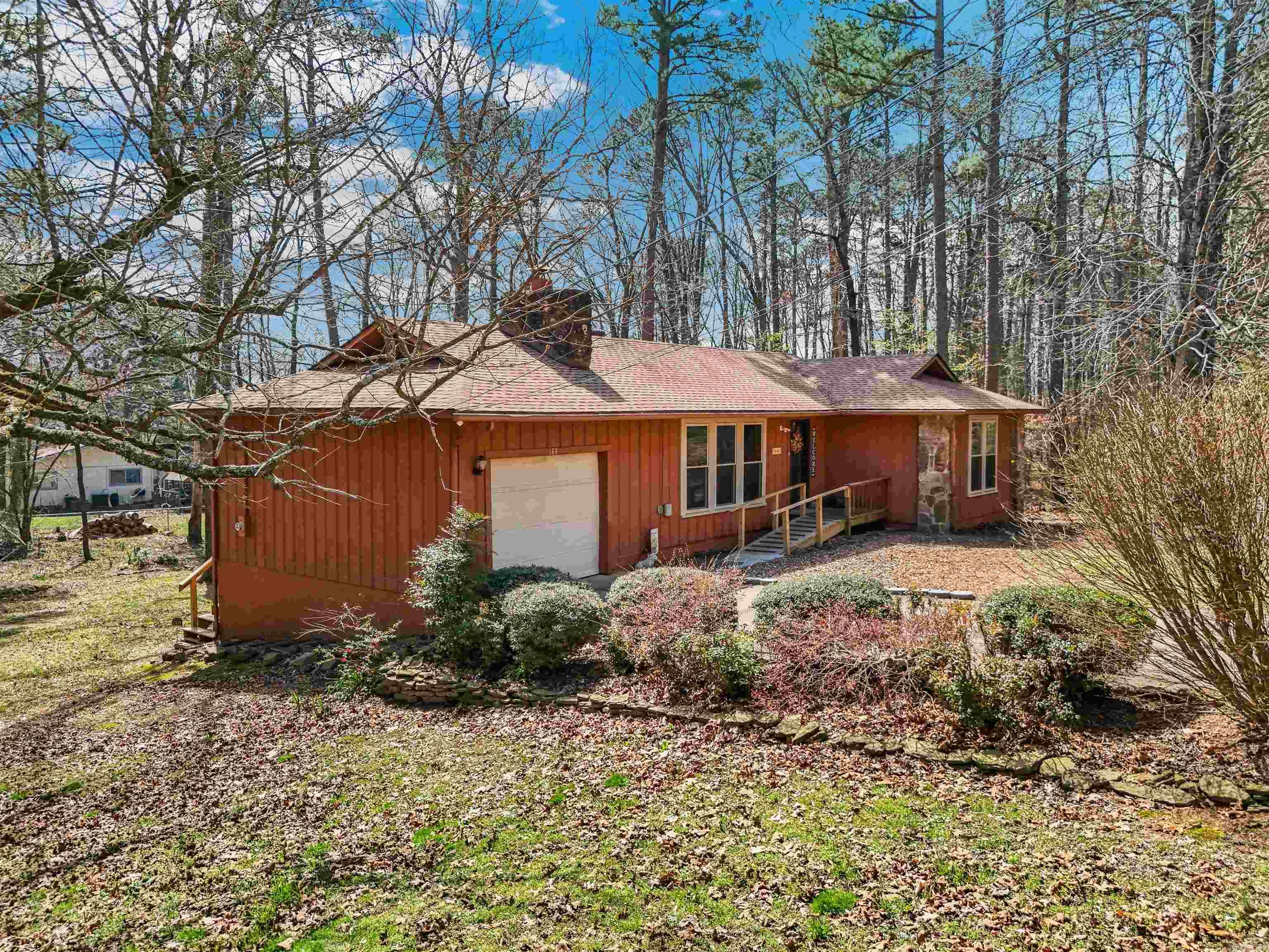 168 Dunn Hollow  Fairfield Bay, AR