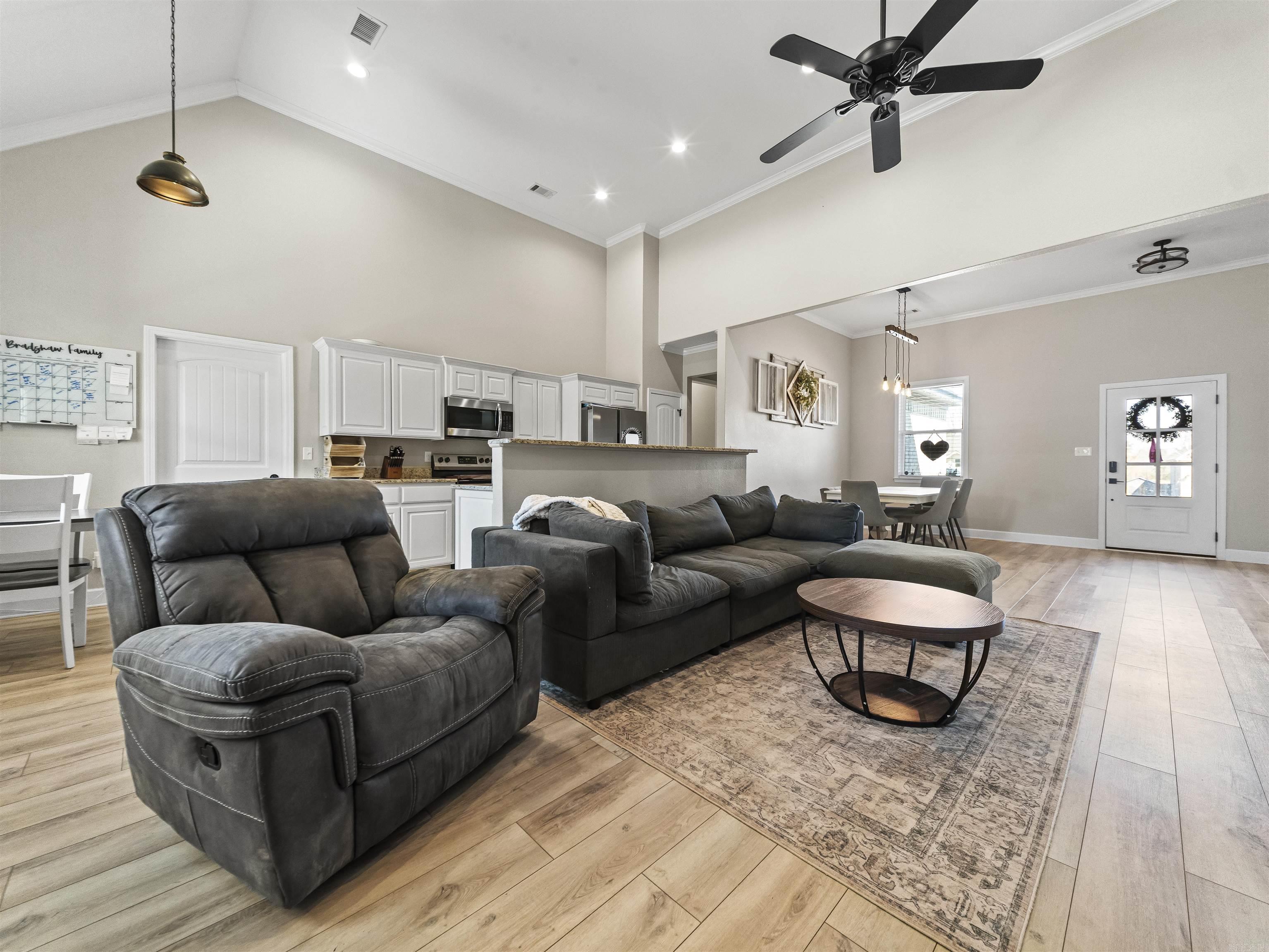 226 Windcrest  Hot Springs, AR