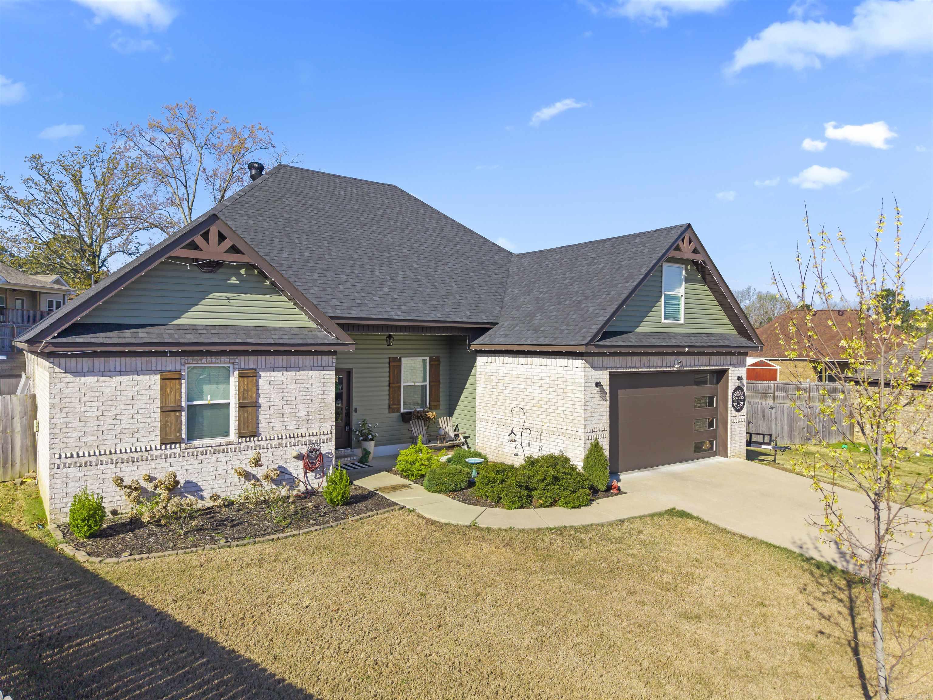 226 Windcrest  Hot Springs, AR