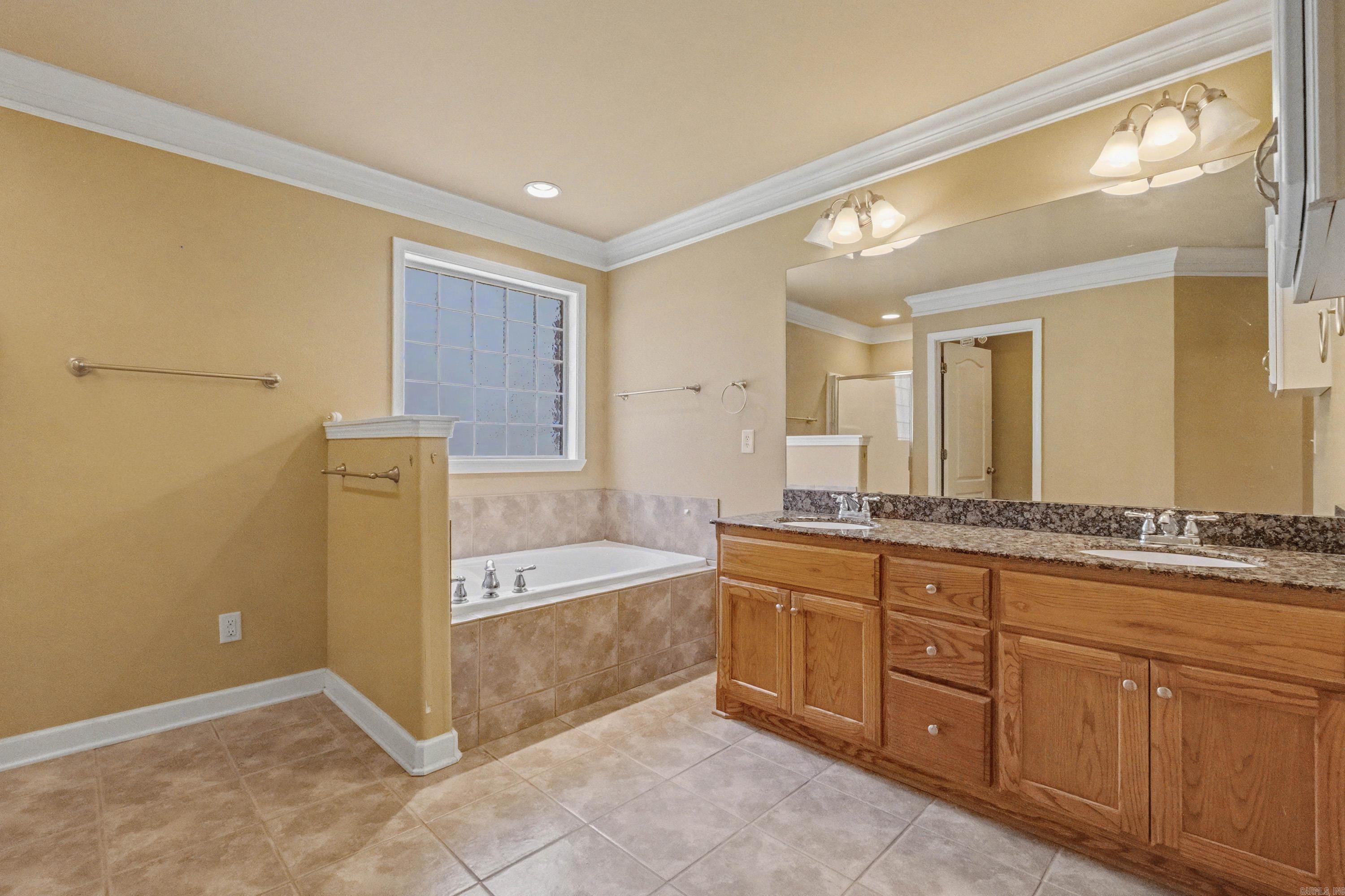 239 Springbrook  Hot Springs National Park, AR