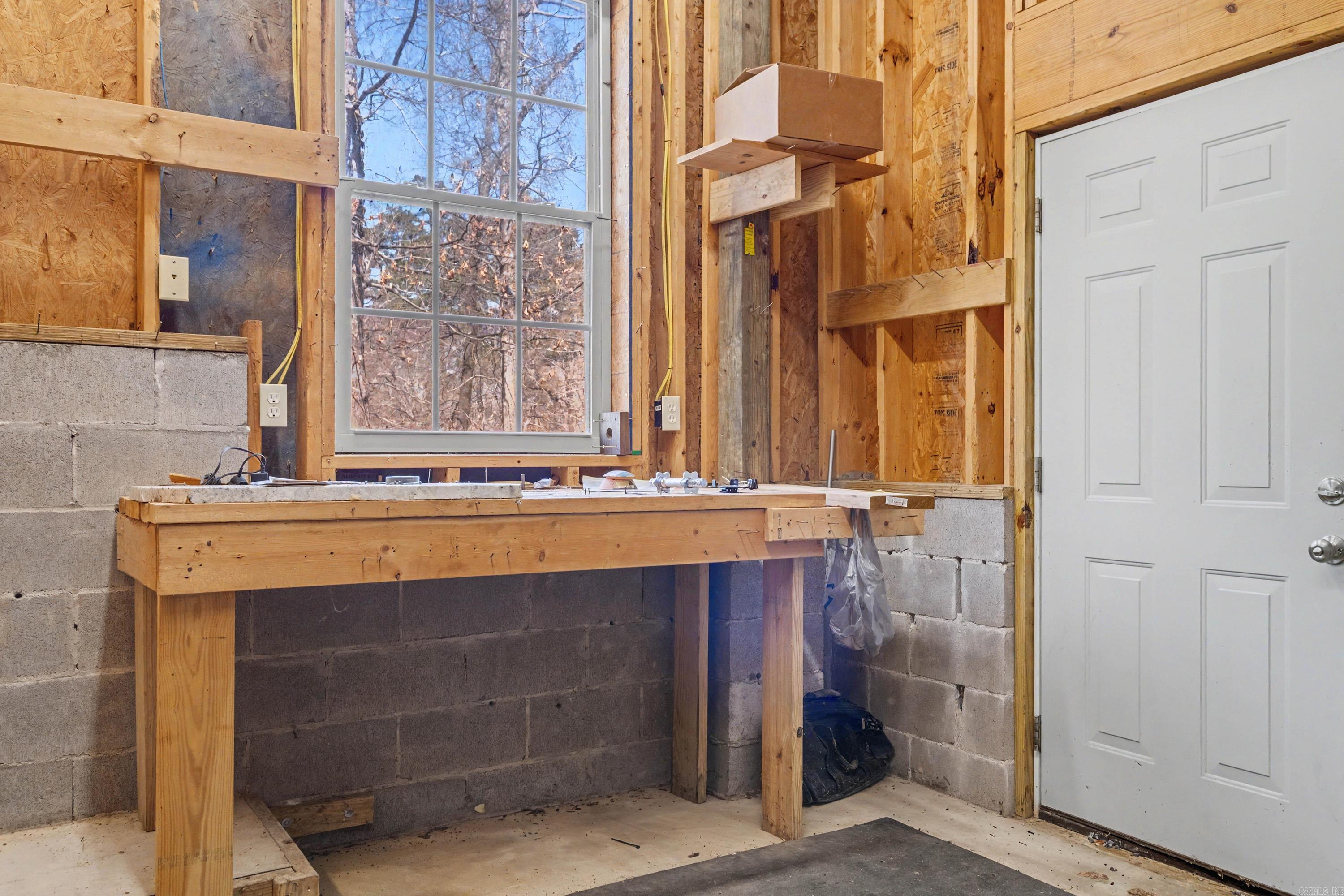 239 Springbrook  Hot Springs National Park, AR