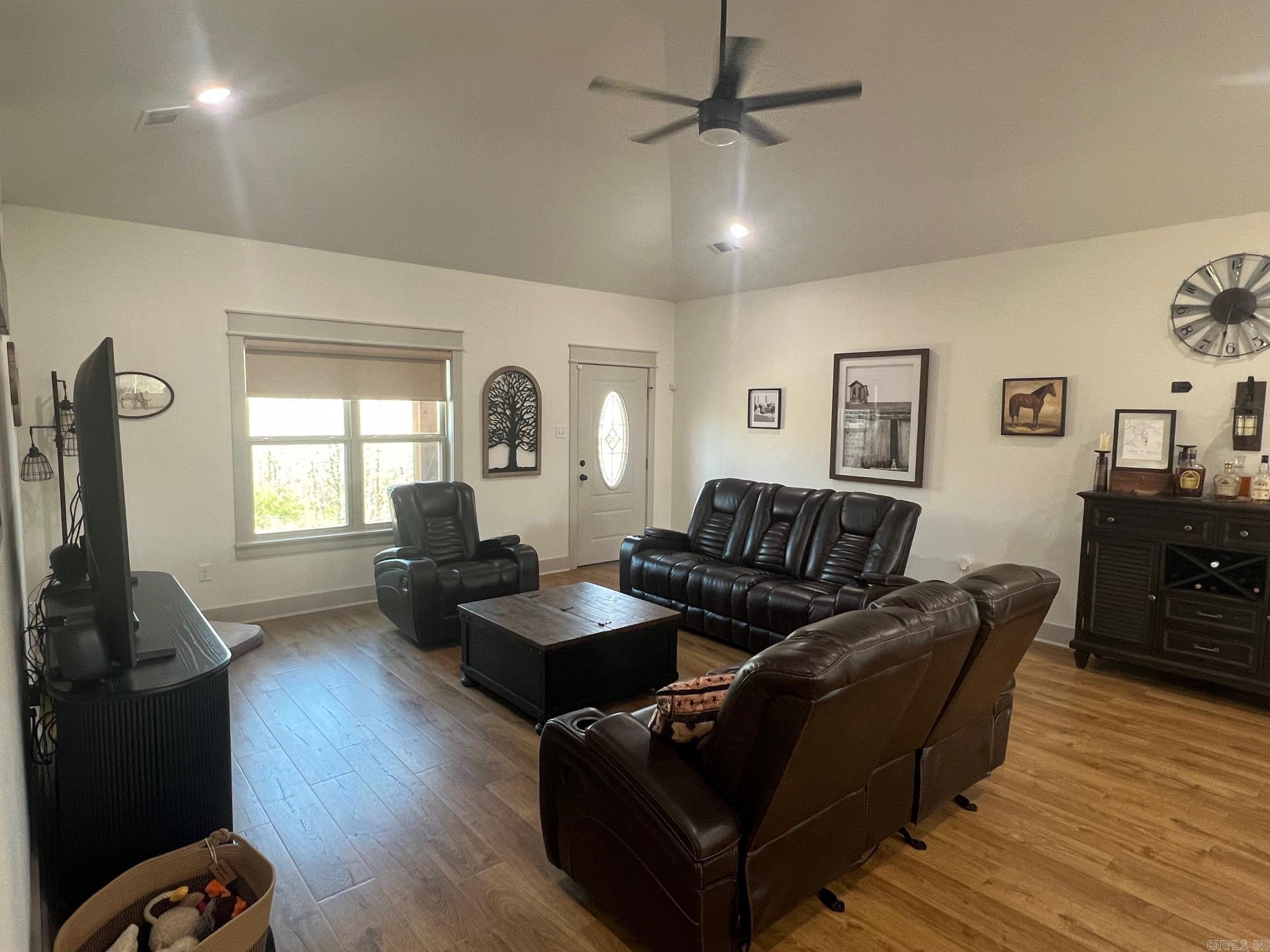 196 Blackjack Road  Greenbrier, AR