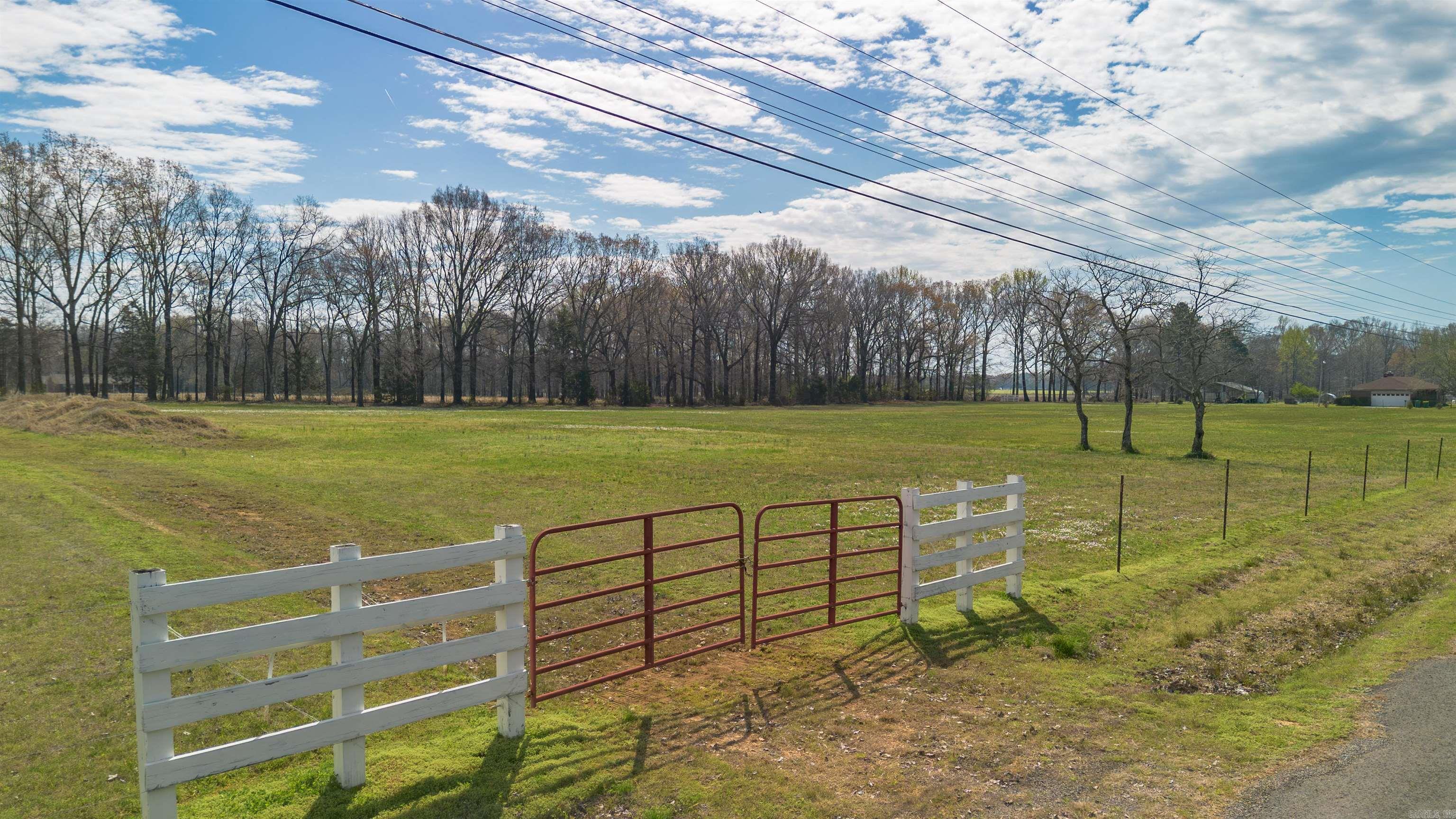 9418 H & H  Jacksonville, AR