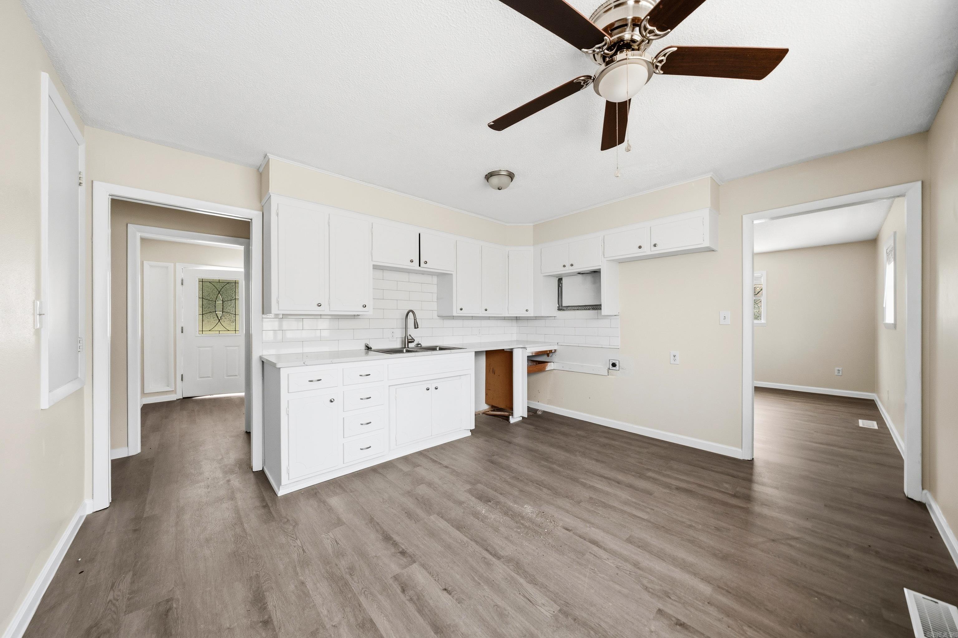 15 Autumn Hills  Mount Ida, AR