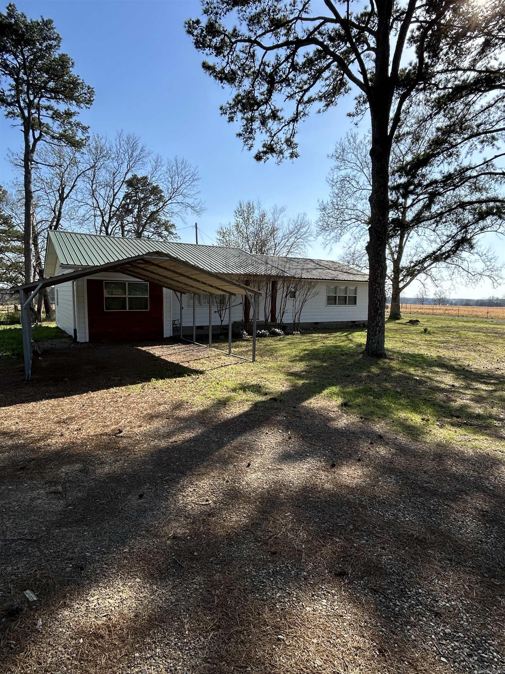 1924 Bettis Mountain Road  Quitman, AR