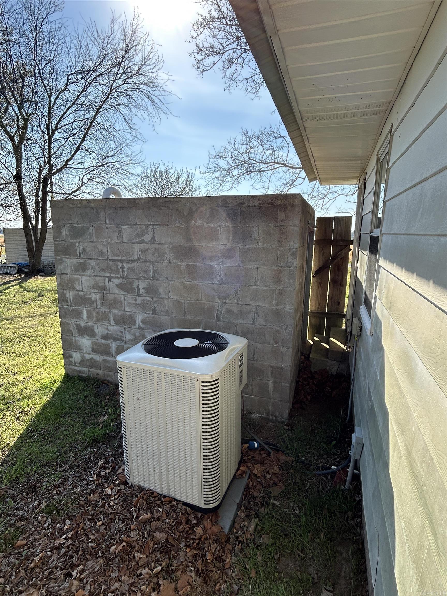 1924 Bettis Mountain Road  Quitman, AR