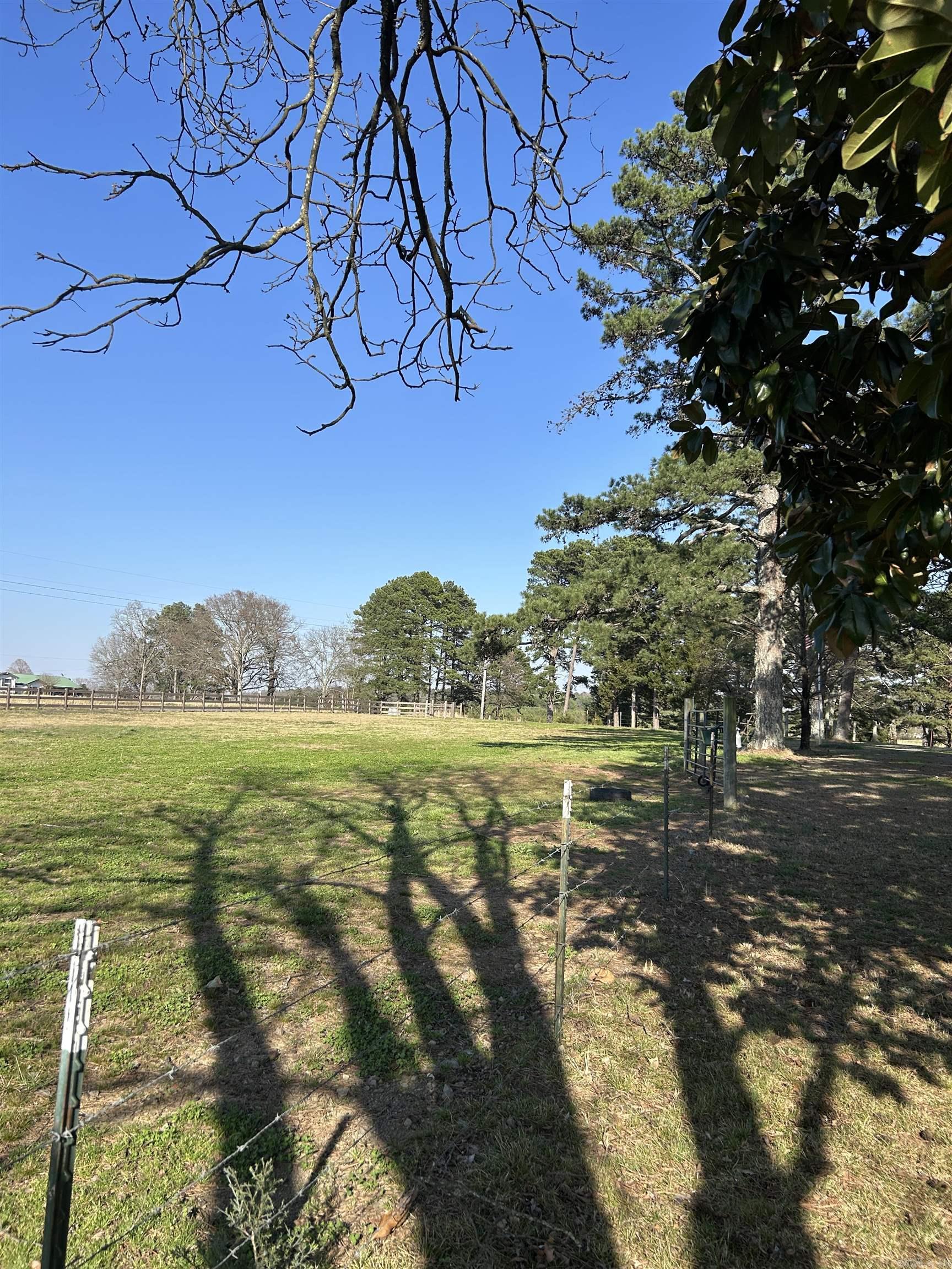 1924 Bettis Mountain Road  Quitman, AR