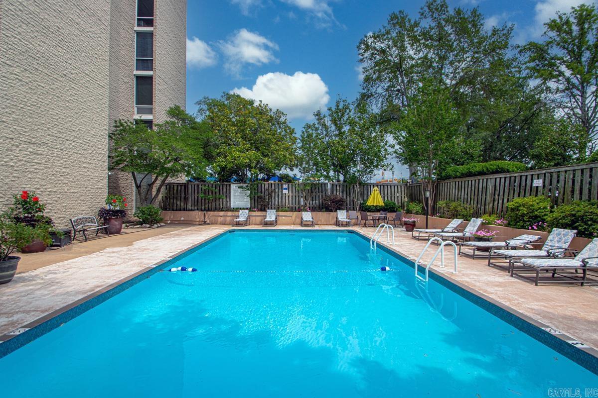 700 E 9th unit 7M  Little Rock, AR