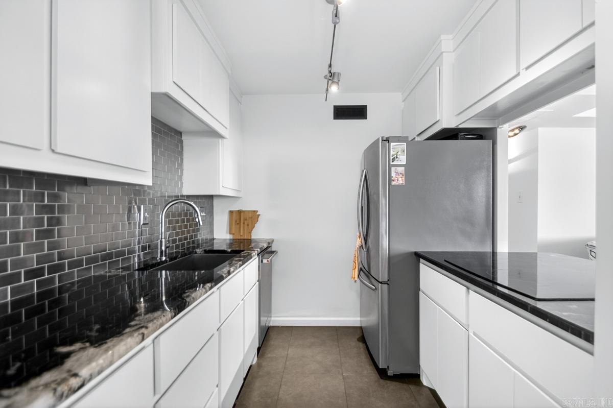 700 E 9th unit 7M  Little Rock, AR