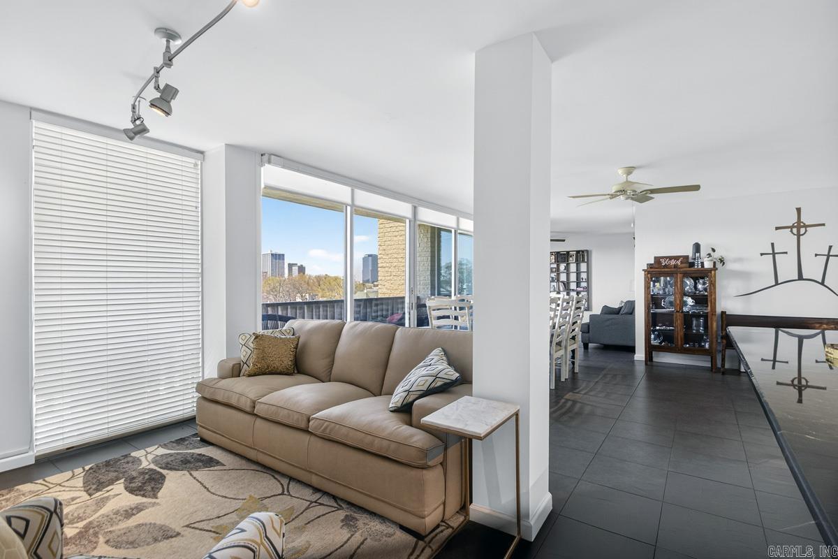 700 E 9th unit 7M  Little Rock, AR