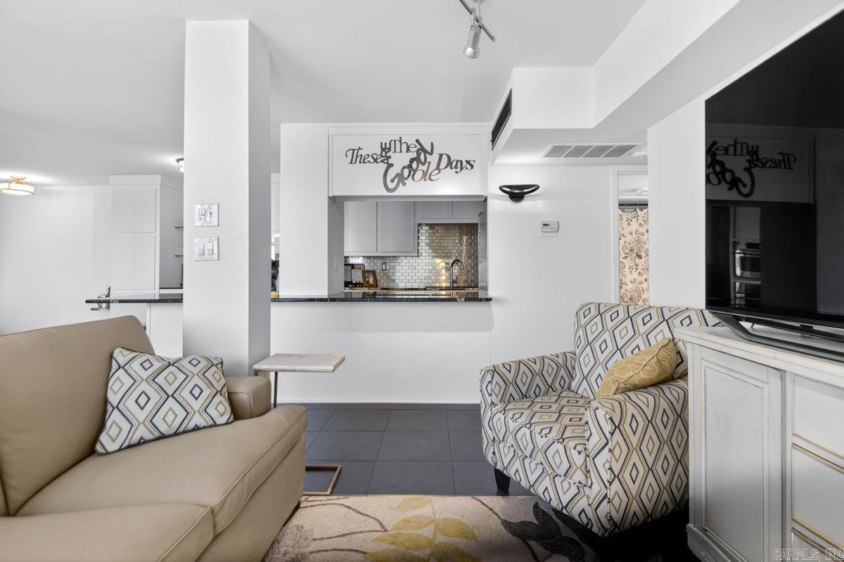 700 E 9th unit 7M  Little Rock, AR