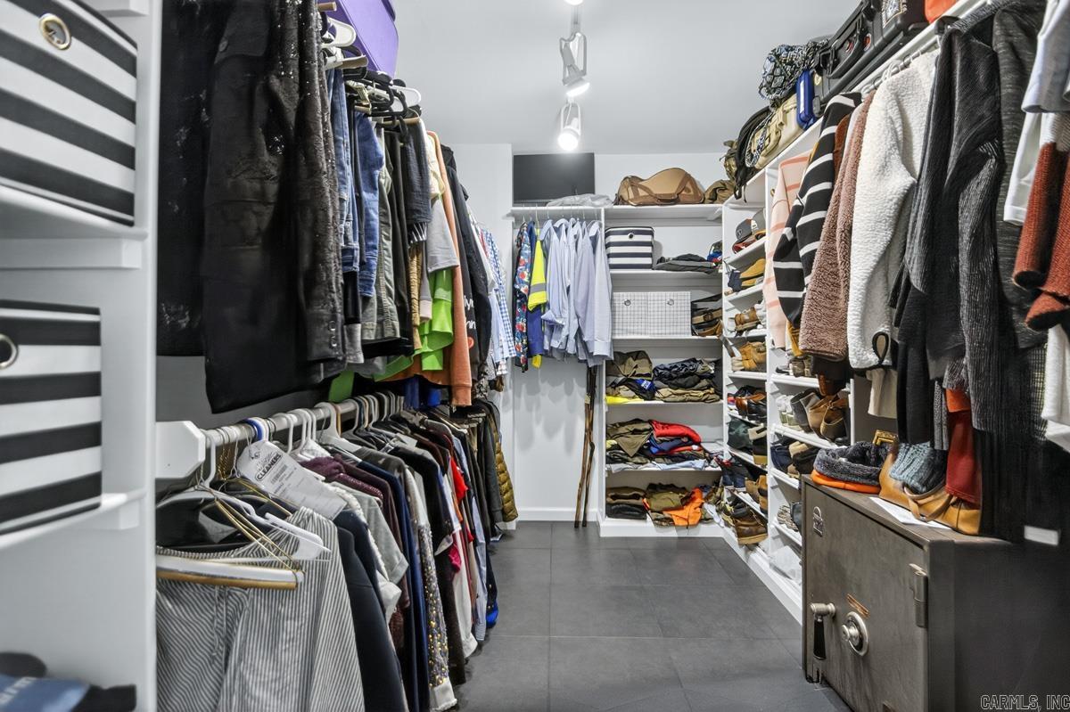 700 E 9th unit 7M  Little Rock, AR