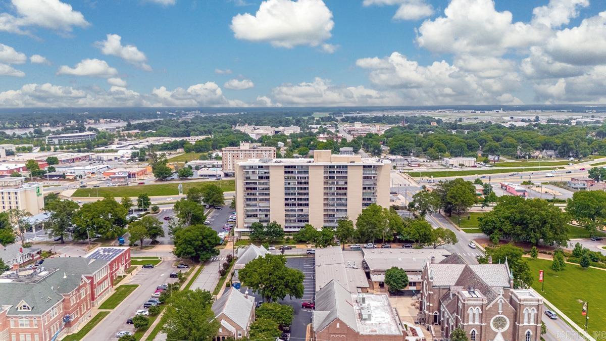 700 E 9th unit 7M  Little Rock, AR