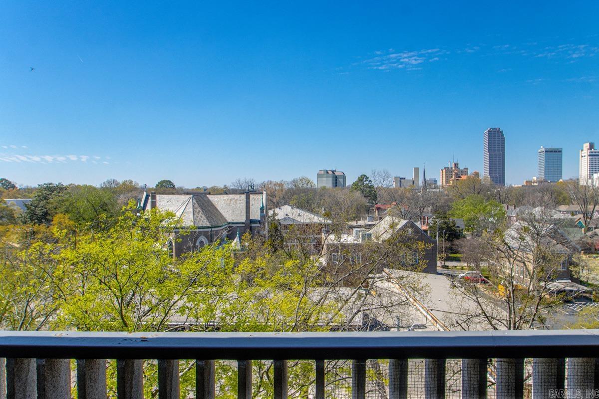 700 E 9th unit 7M  Little Rock, AR