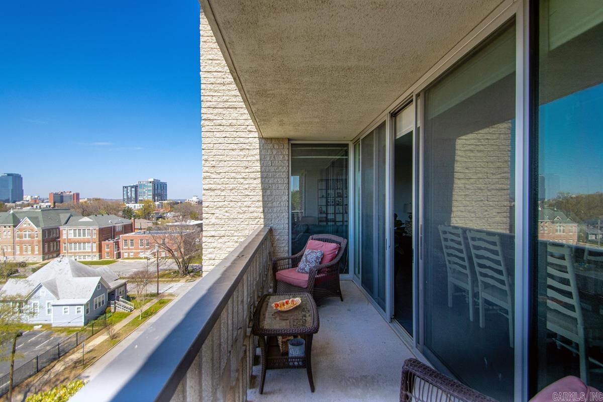700 E 9th unit 7M  Little Rock, AR