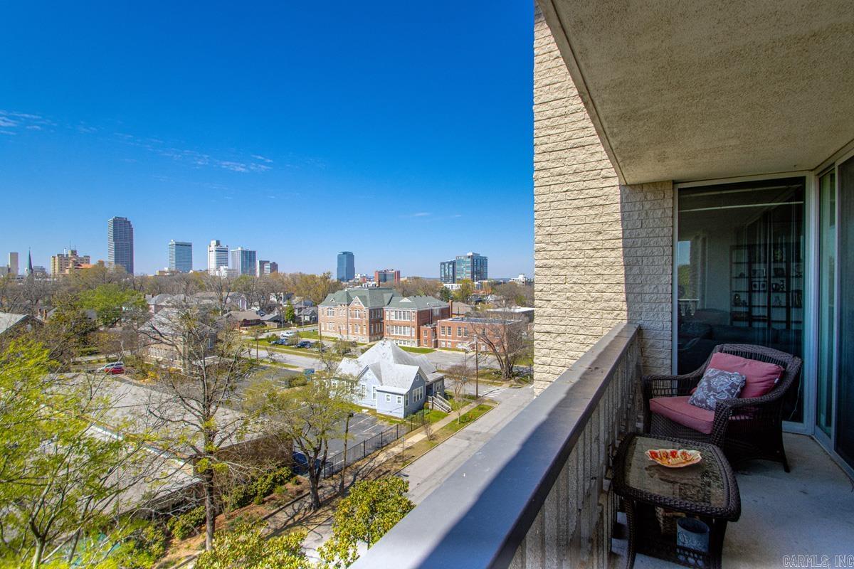 700 E 9th unit 7M  Little Rock, AR